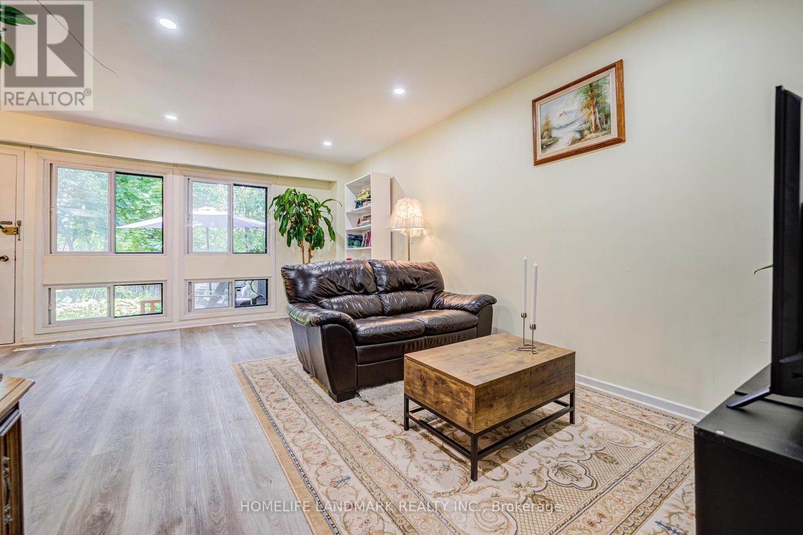 Property at 80 SPIRE HILLWAY image 5