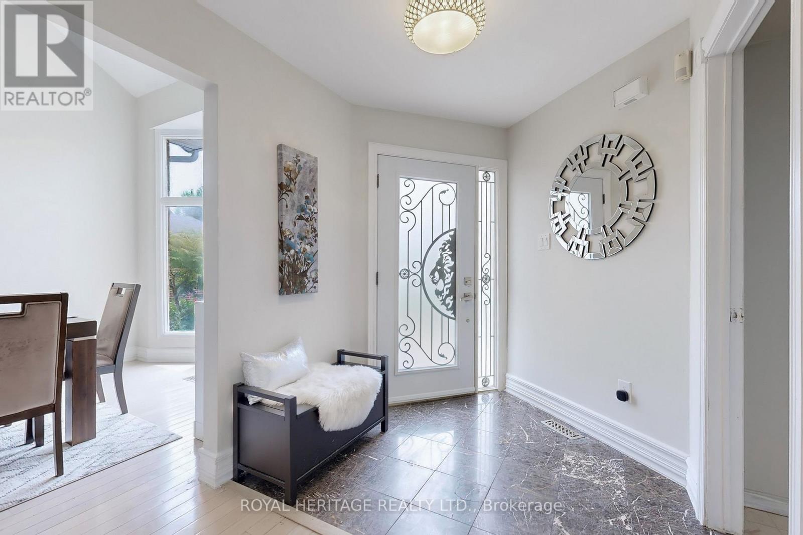 Property at 20 REED DRIVE image 3