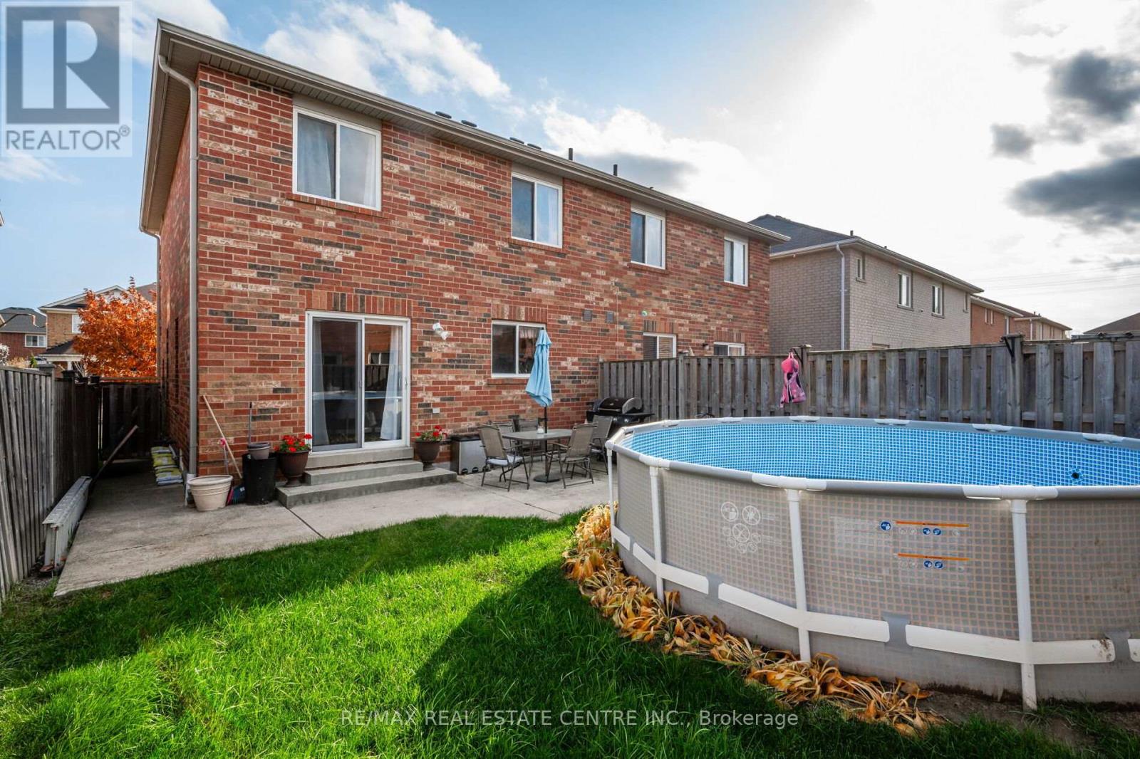 37 Hollingsworth Circle, Brampton, Ontario  L7A 0J7 - Photo 25 - W12266415