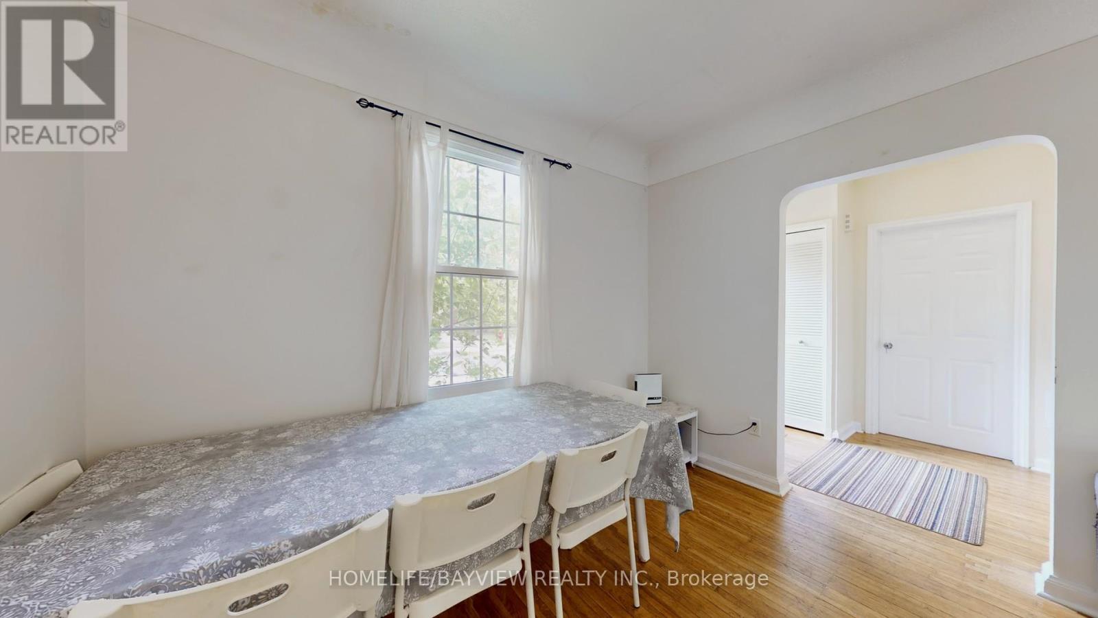 88 Arkell Street, Hamilton, Ontario  L8S 1N7 - Photo 13 - X12266419