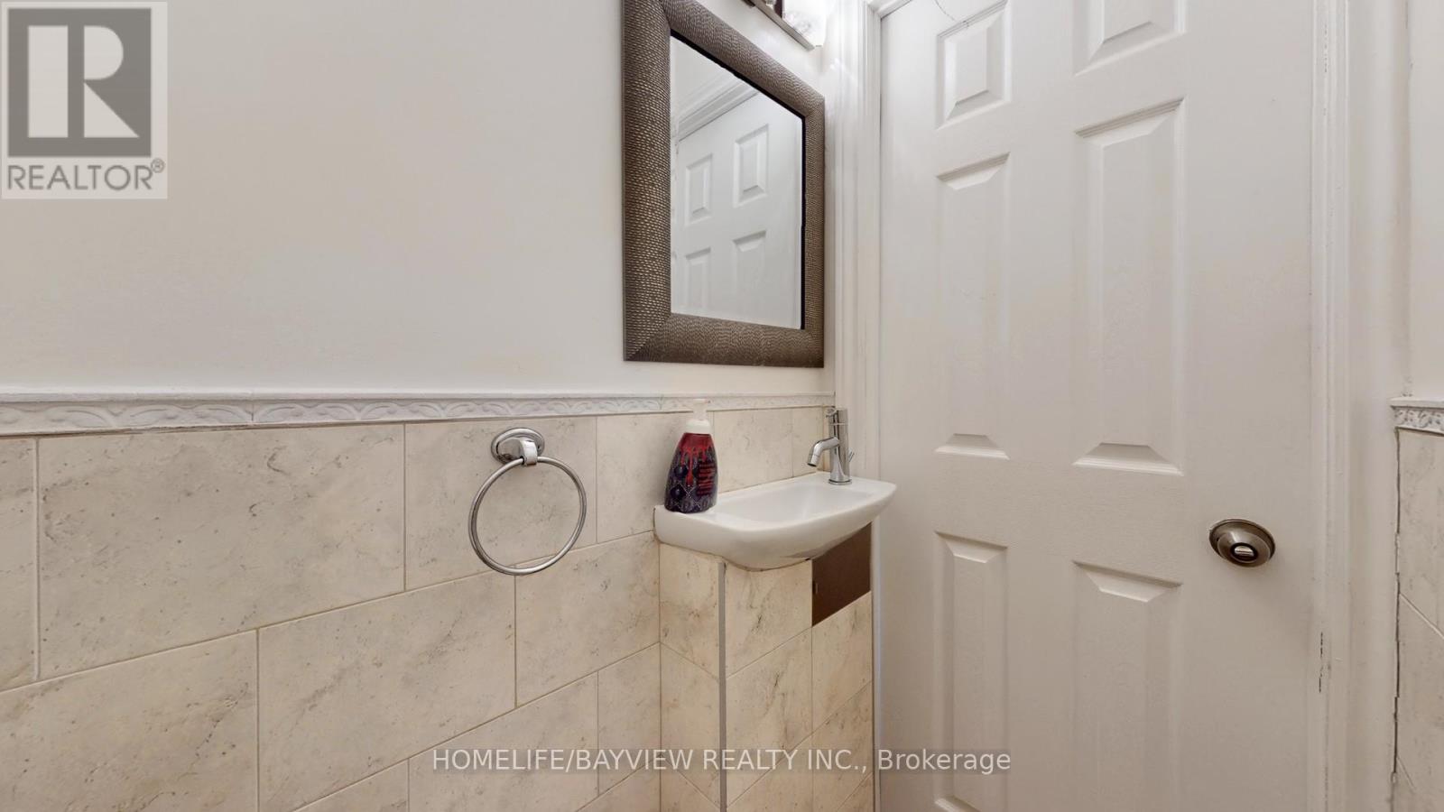 88 Arkell Street, Hamilton, Ontario  L8S 1N7 - Photo 19 - X12266419
