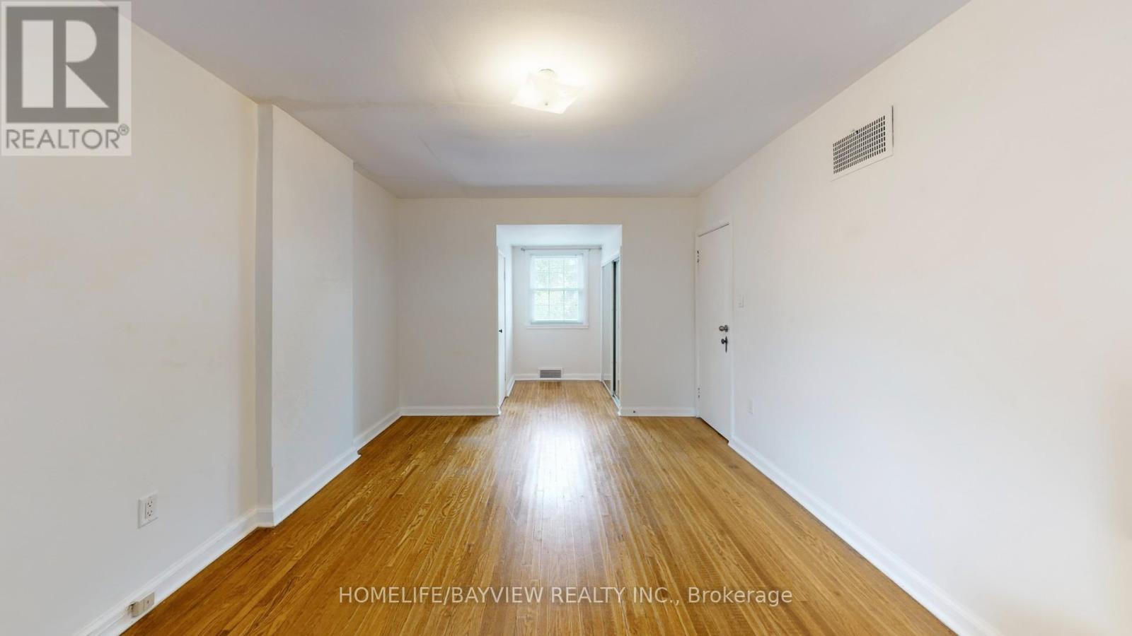 88 Arkell Street, Hamilton, Ontario  L8S 1N7 - Photo 34 - X12266419