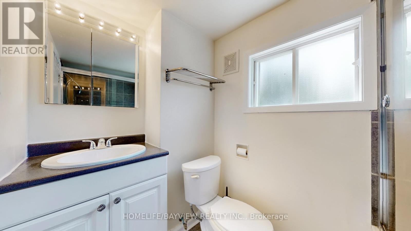 88 Arkell Street, Hamilton, Ontario  L8S 1N7 - Photo 41 - X12266419