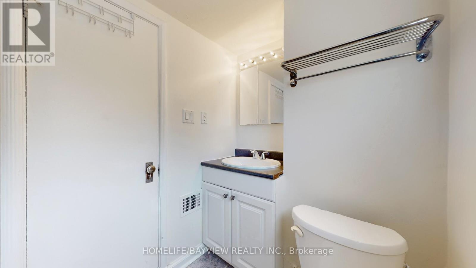 88 Arkell Street, Hamilton, Ontario  L8S 1N7 - Photo 42 - X12266419