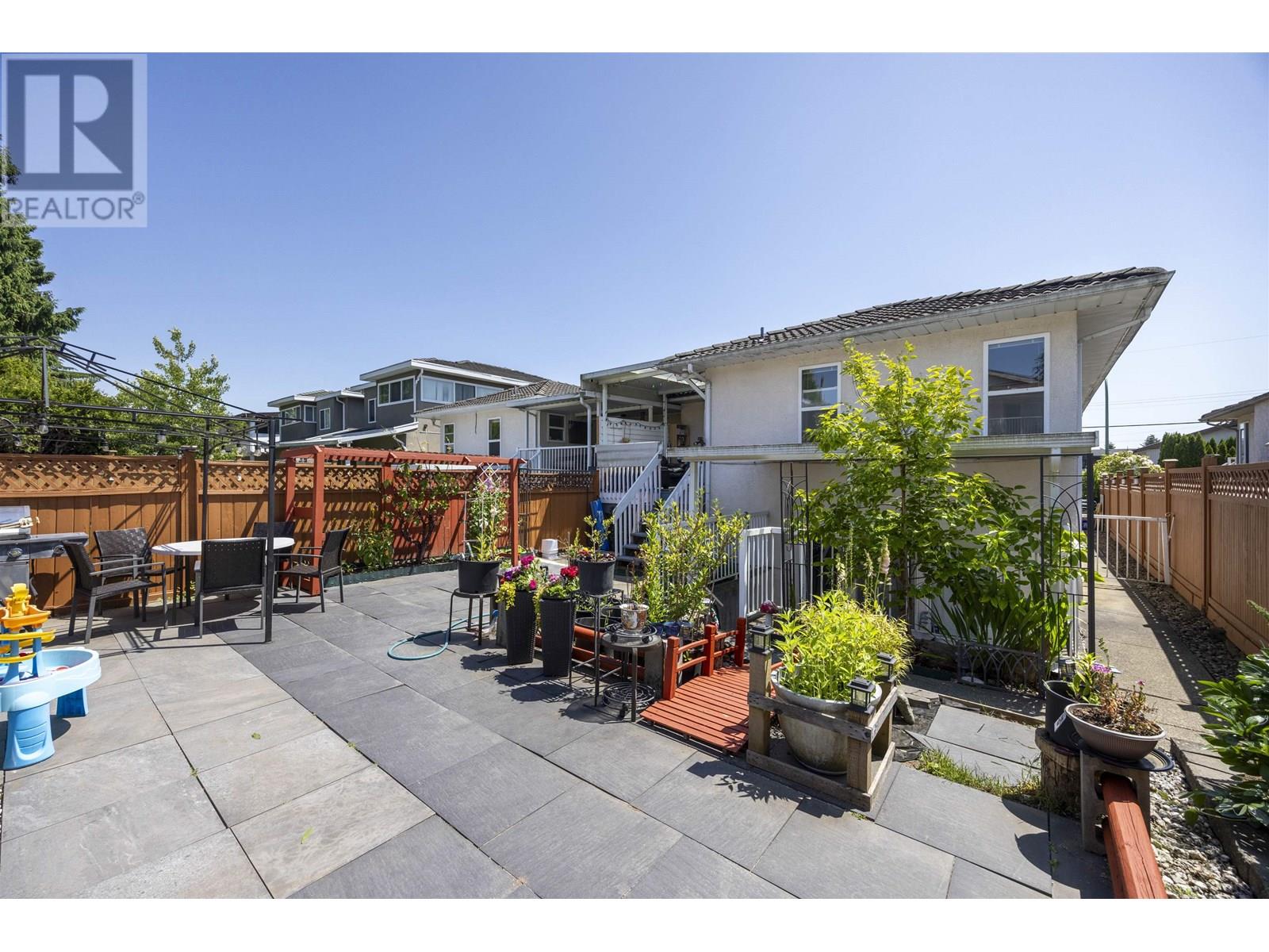 7523 17th Avenue, Burnaby, British Columbia  V3N 1L6 - Photo 5 - R3011622