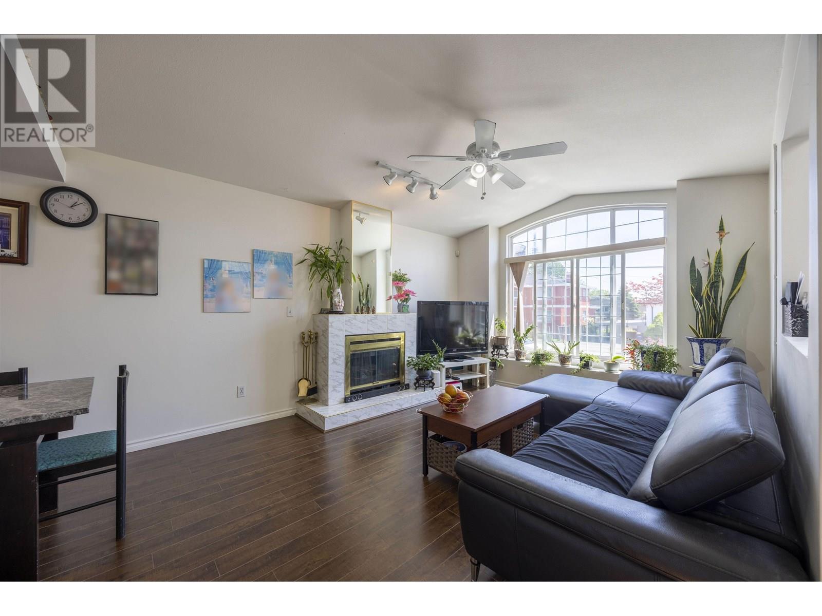 7523 17th Avenue, Burnaby, British Columbia  V3N 1L6 - Photo 9 - R3011622