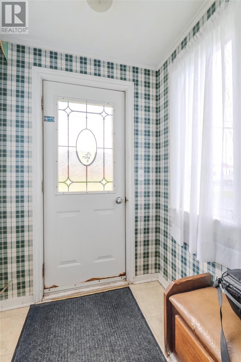 Property at 386 Empire Avenue image 5