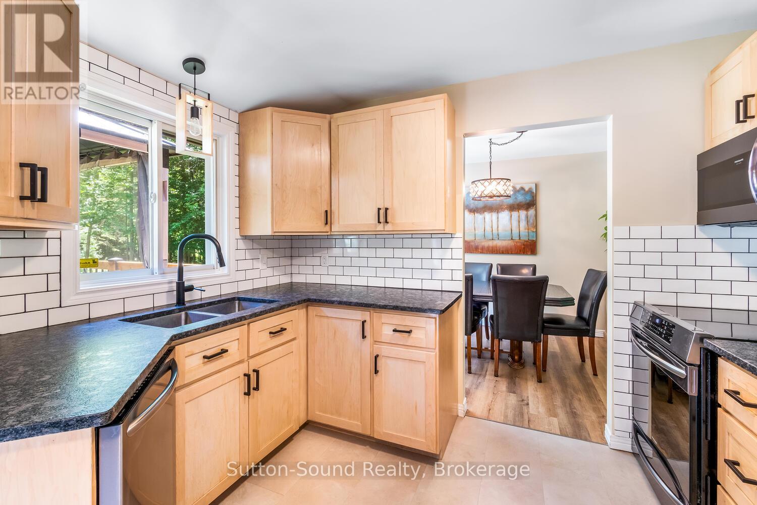 222416 Derby Keppel Townline, Georgian Bluffs, Ontario  N4K 5N7 - Photo 12 - X12266515