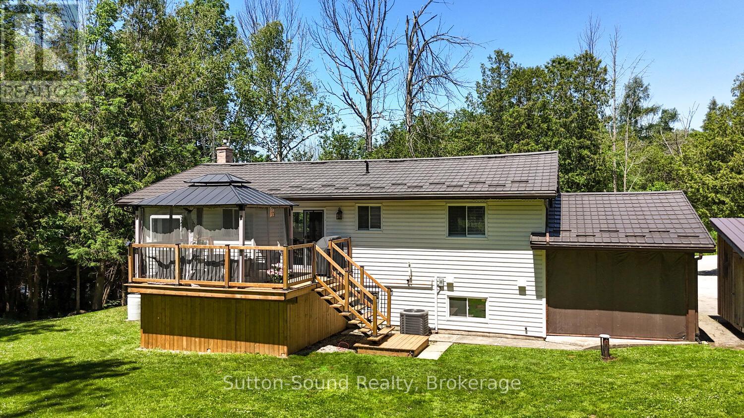 222416 Derby Keppel Townline, Georgian Bluffs, Ontario  N4K 5N7 - Photo 37 - X12266515