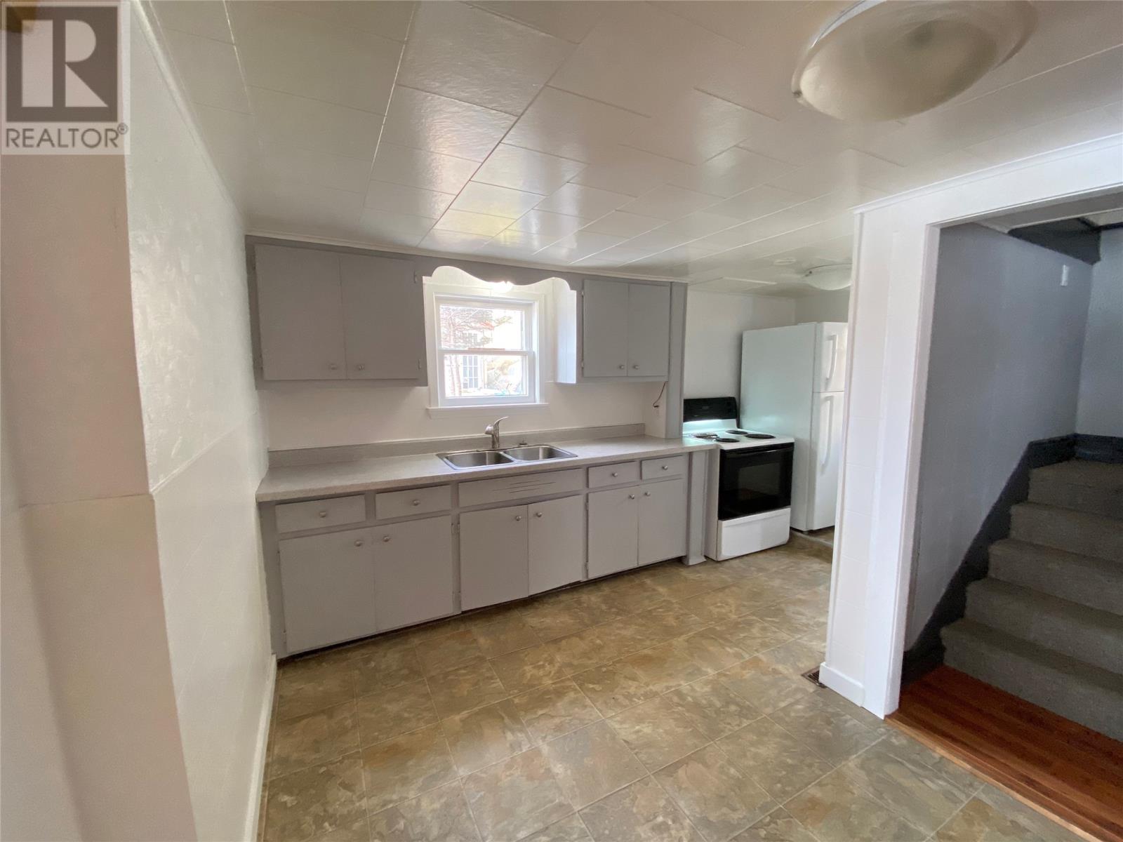 8-10 Lakeshore Road, Port Aux Basques, Newfoundland & Labrador  A0M 1C0 - Photo 10 - 1287398