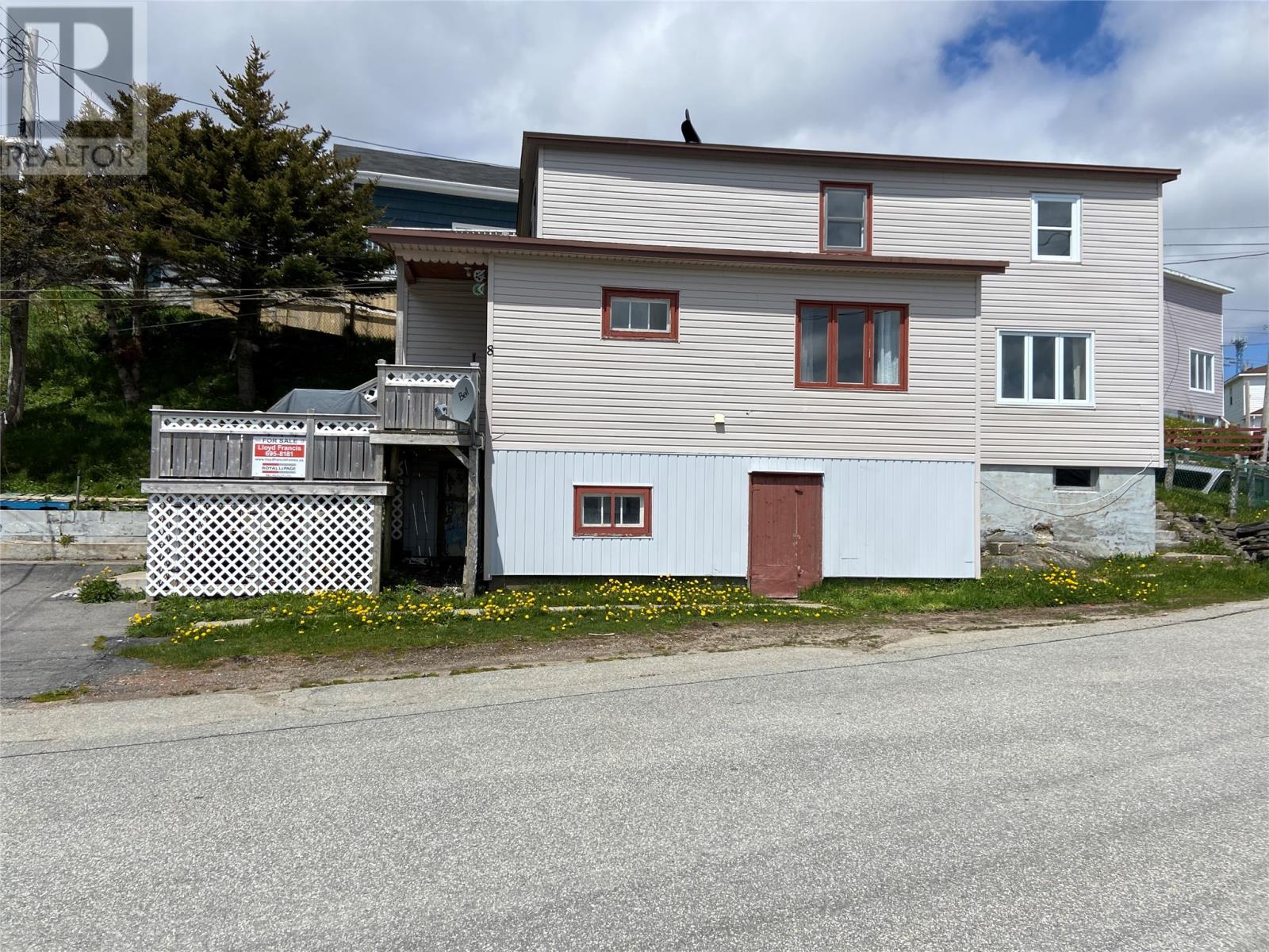 8-10 Lakeshore Road, Port Aux Basques, Newfoundland & Labrador  A0M 1C0 - Photo 2 - 1287398