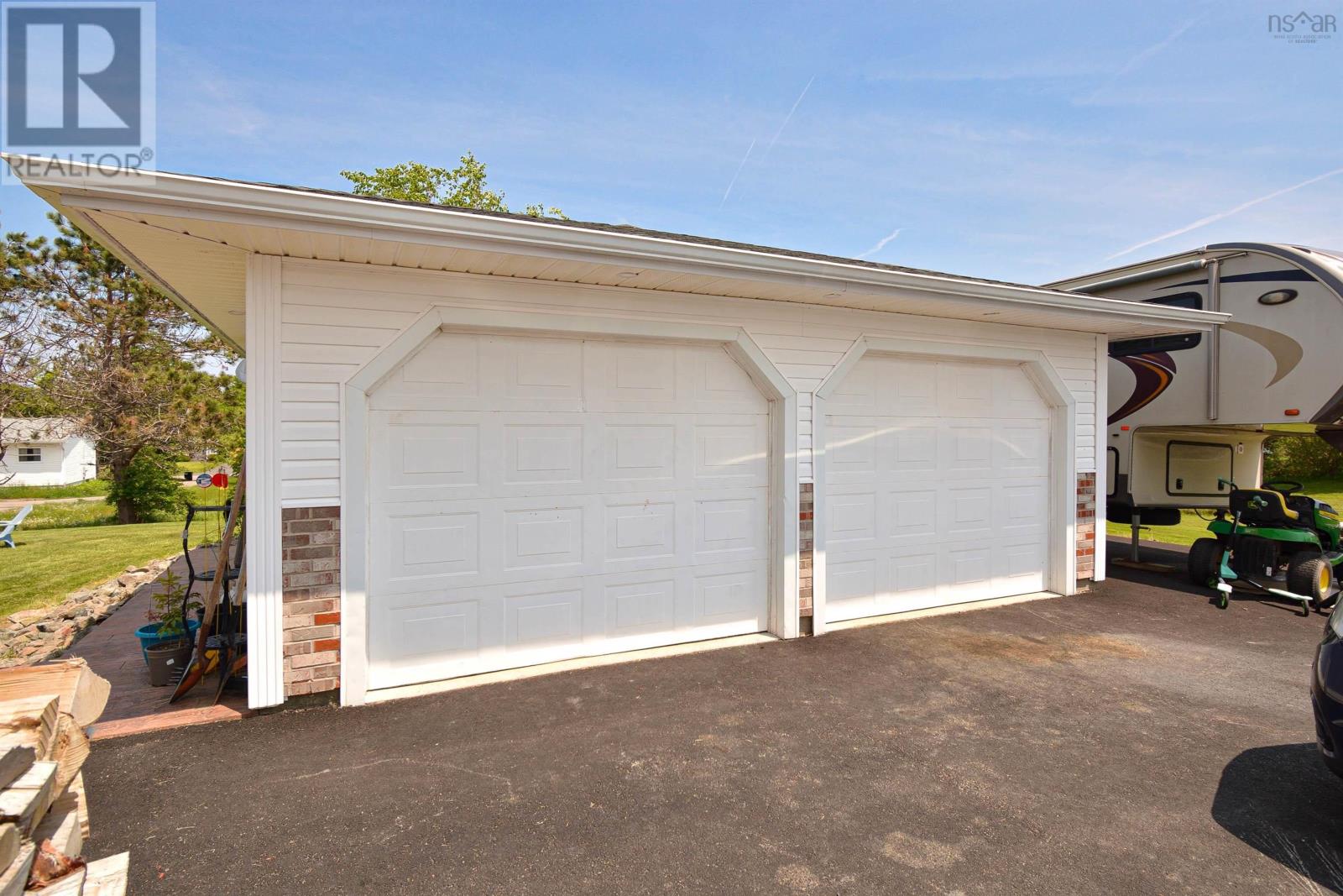 188 Sunrise Drive, Georges River, Nova Scotia  B1Y 3B5 - Photo 7 - 202514166