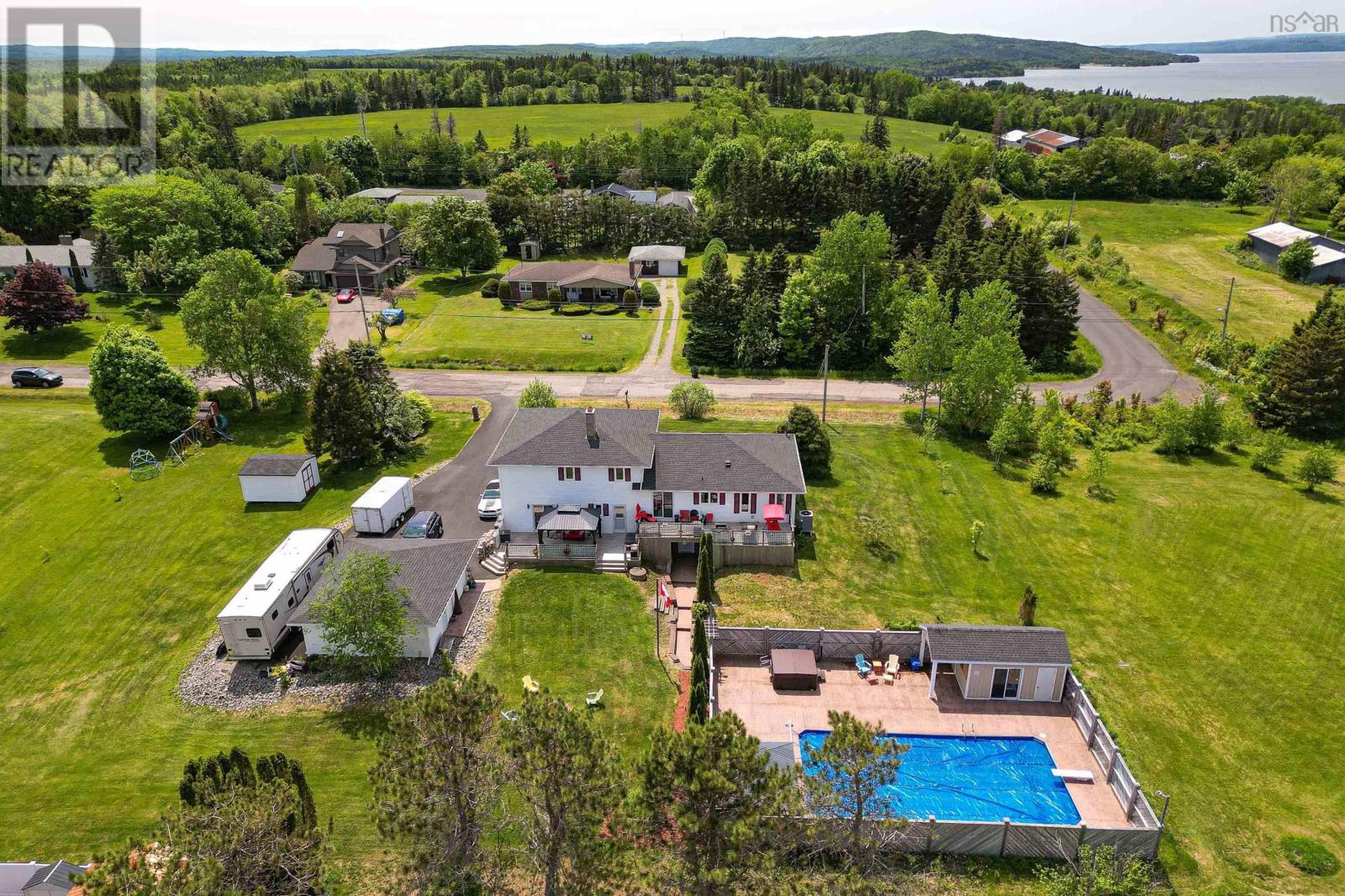 188 Sunrise Drive, Georges River, Nova Scotia  B1Y 3B5 - Photo 5 - 202514166