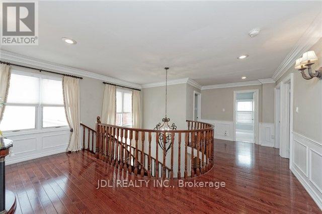 22 Hillholm Boulevard, Richmond Hill (Bayview Hill), Ontario  L4B 2J3 - Photo 12 - N12266455
