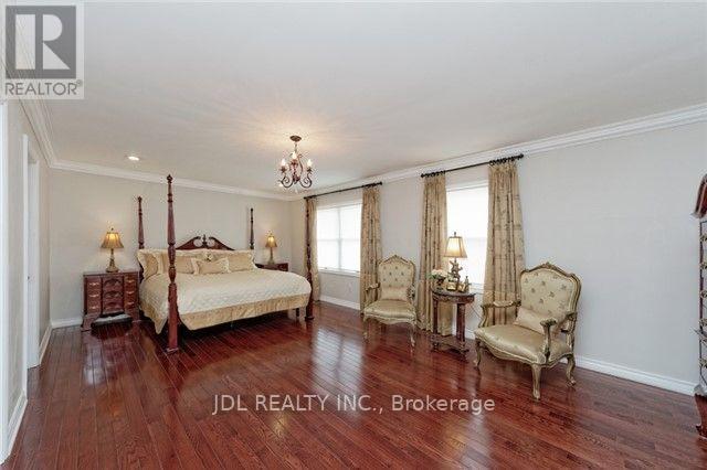22 Hillholm Boulevard, Richmond Hill (Bayview Hill), Ontario  L4B 2J3 - Photo 10 - N12266455