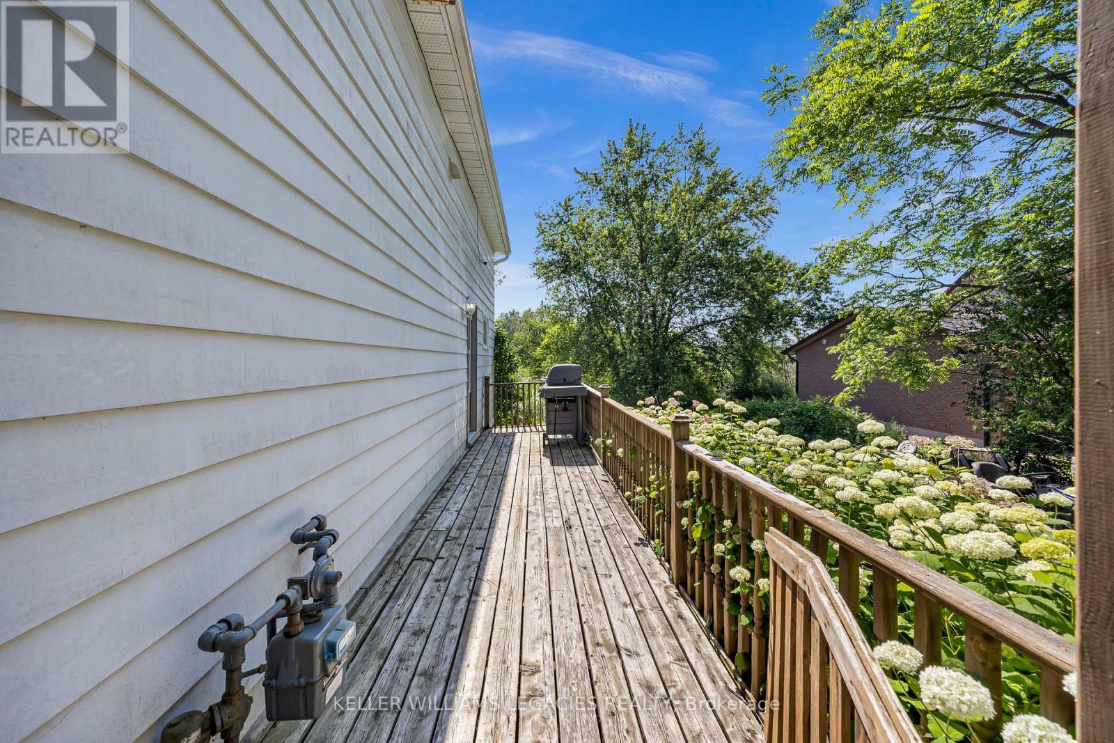 Property at 9070 ASHBURN ROAD image 4