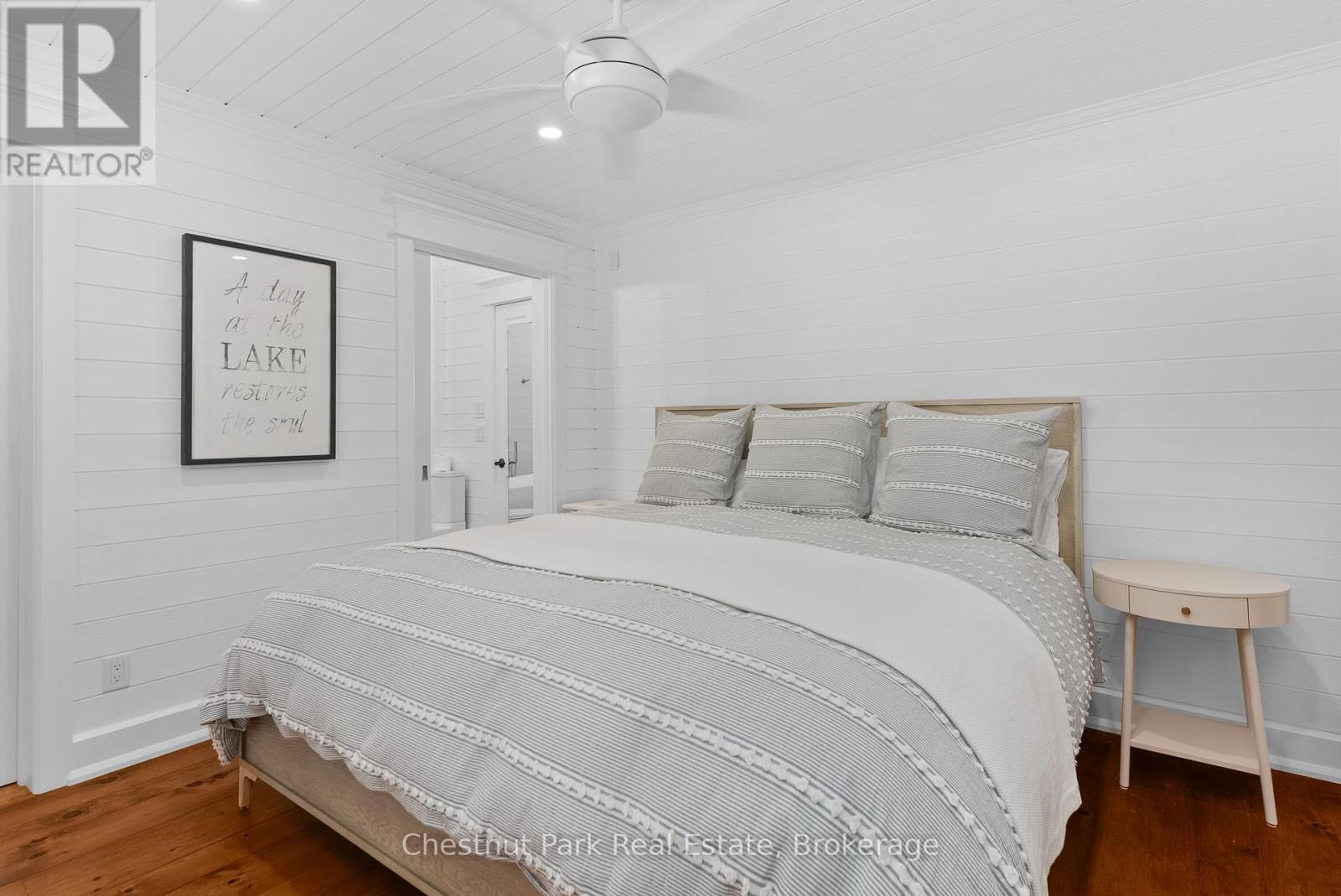 1082 Halls Rd #5, Muskoka Lakes, Ontario  P0B 1J0 - Photo 25 - X12085585