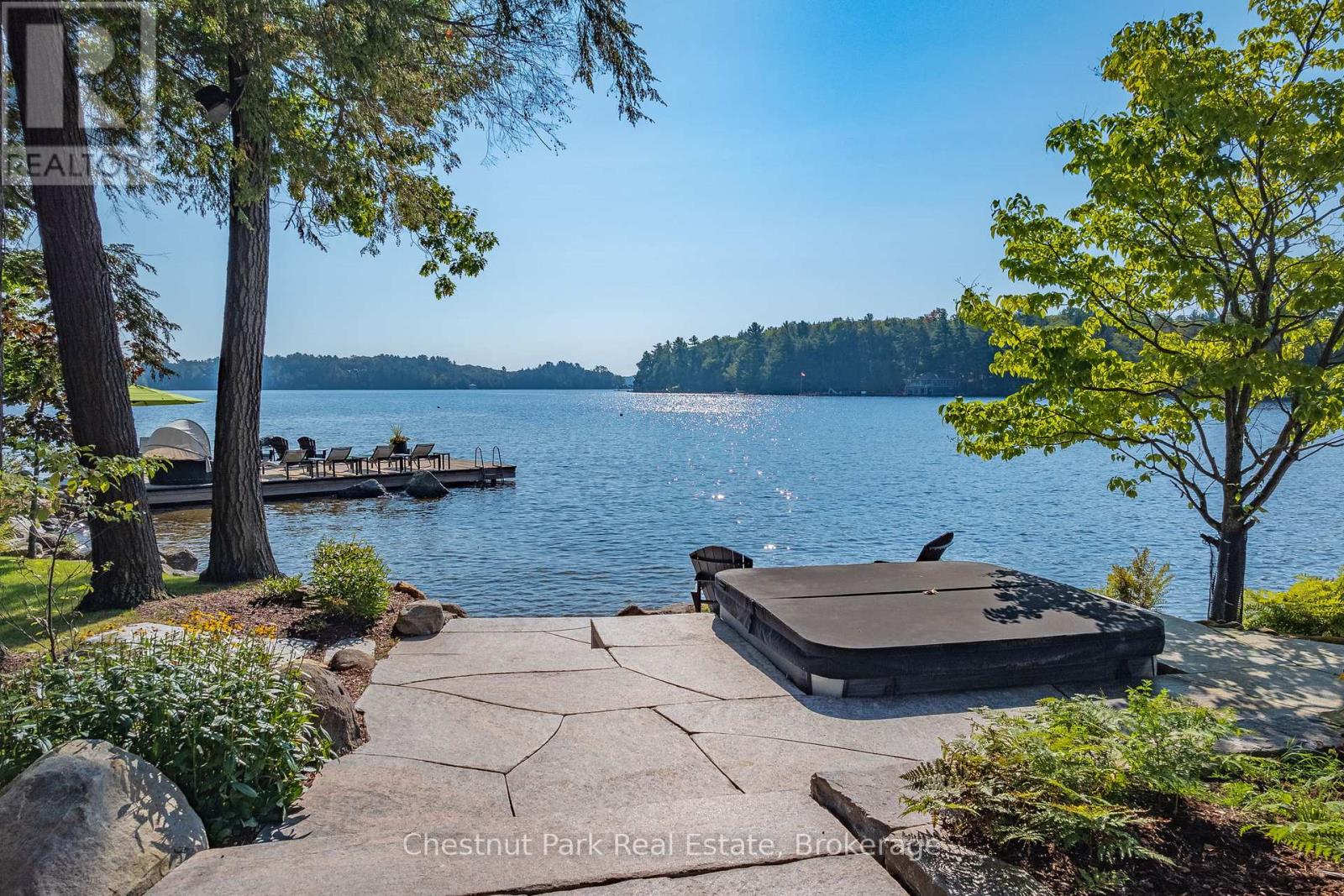 1082 Halls Rd #5, Muskoka Lakes, Ontario  P0B 1J0 - Photo 36 - X12085585