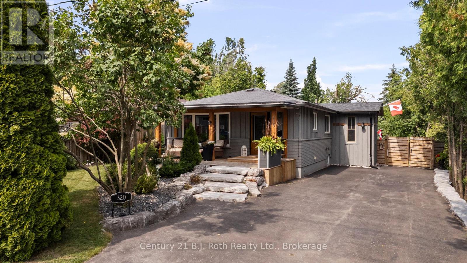 Property at 320 FOREST AVENUE N image 1