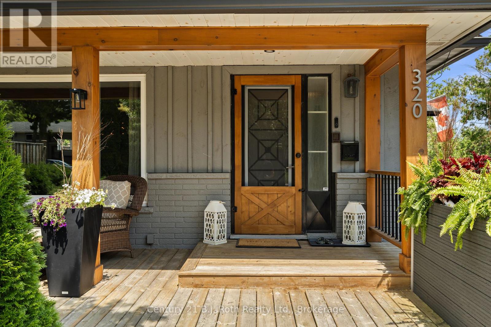 Property at 320 FOREST AVENUE N image 5