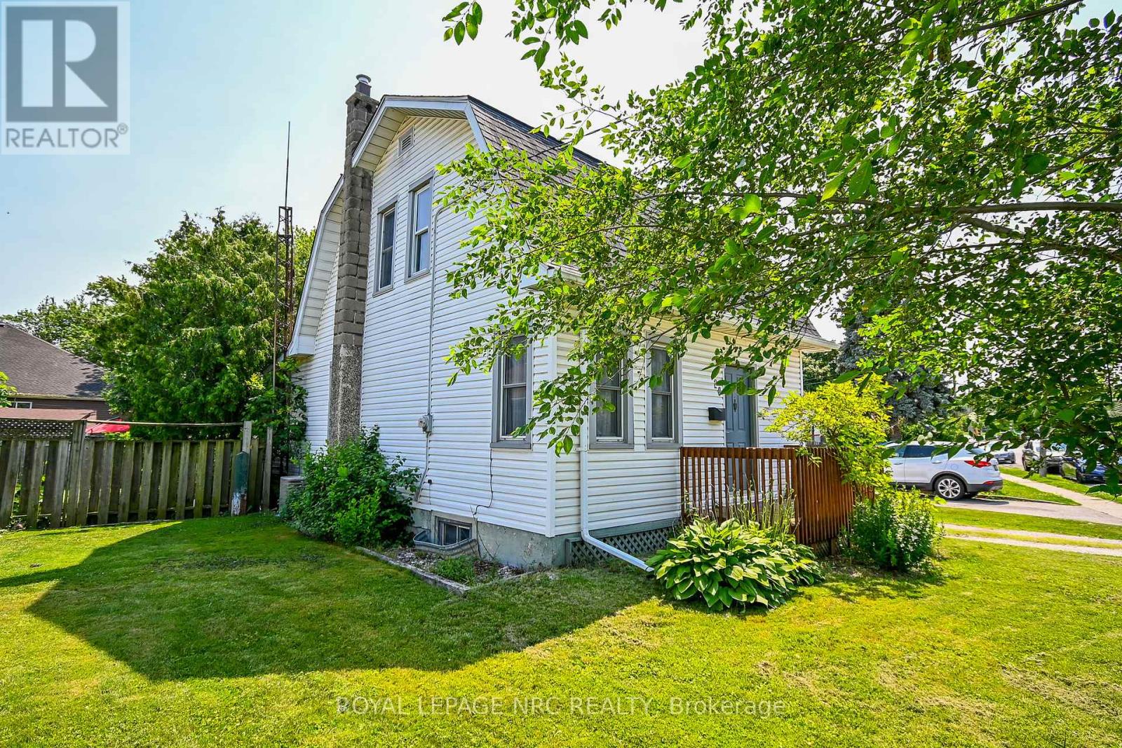 Property at 20 TOWNLINE ROAD E image 1
