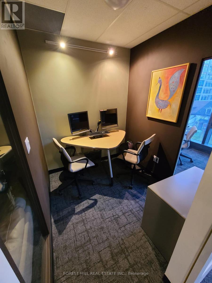 313 - 15 Wellesley Street W, Toronto, Ontario  M4Y 0G7 - Photo 2 - C12266495