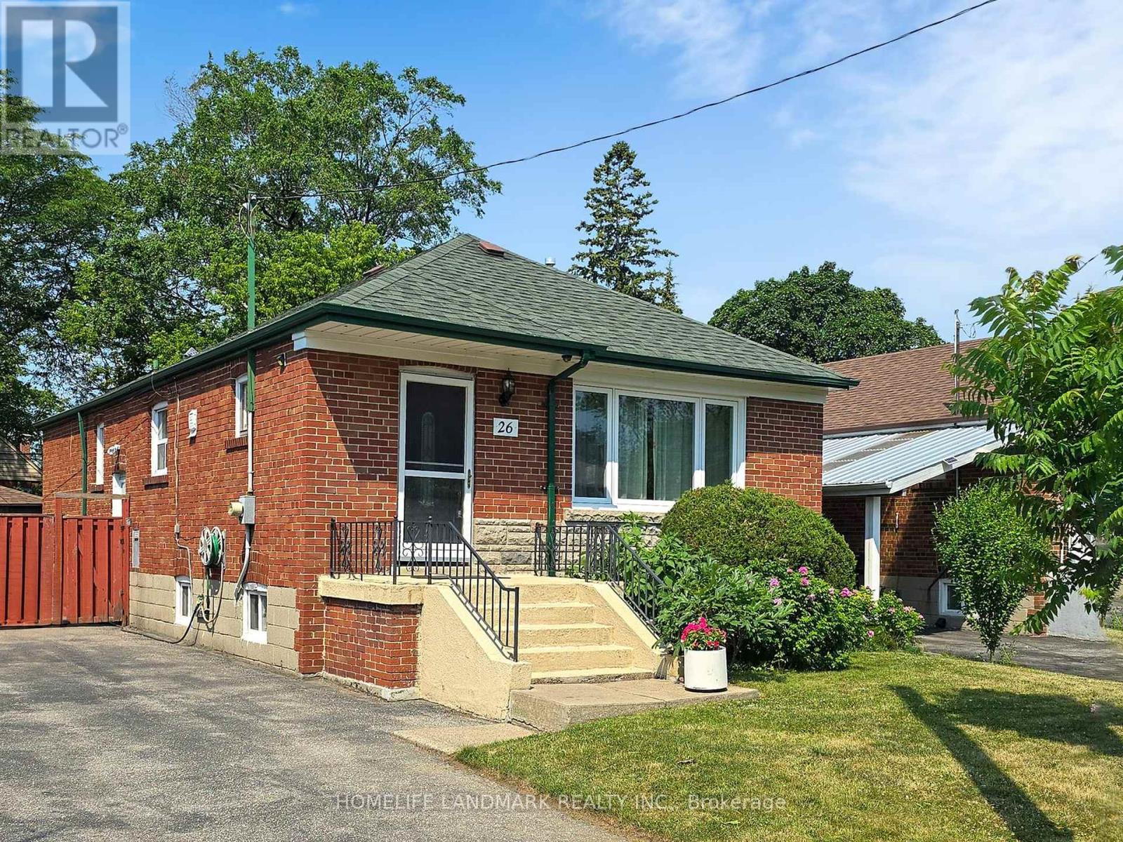 Property at 26 PORTER CRESCENT image 1