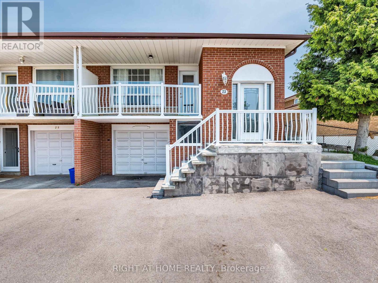 Property at 23 NORTH HUMBER DRIVE image 1