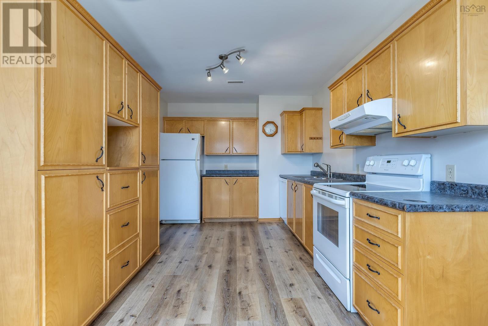 5104 Shore Road, Parkers Cove, Nova Scotia  B0S 1A0 - Photo 11 - 202509300