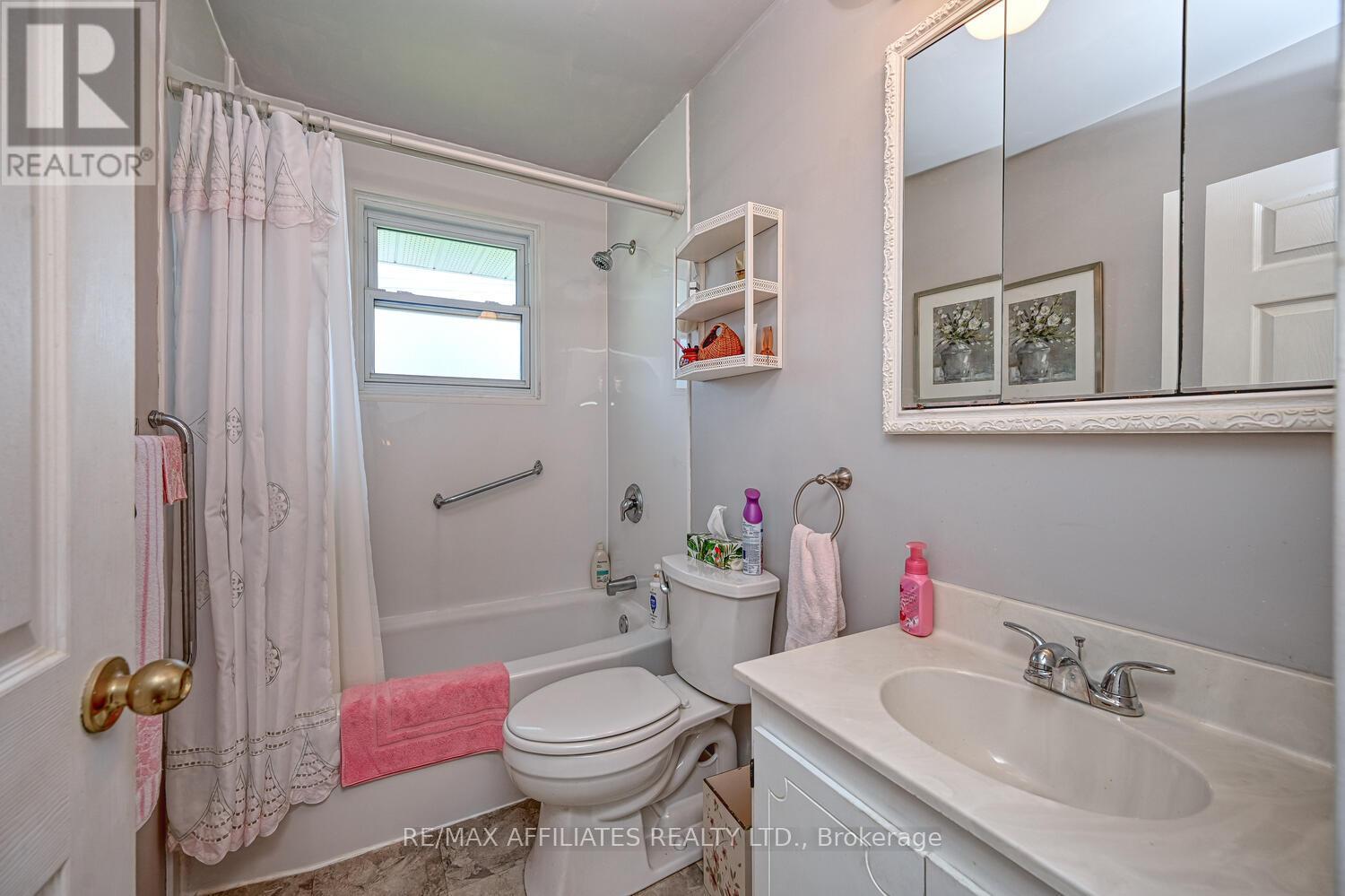 5 Ross Street W, Smiths Falls, Ontario  K7A 4L4 - Photo 27 - X12266553