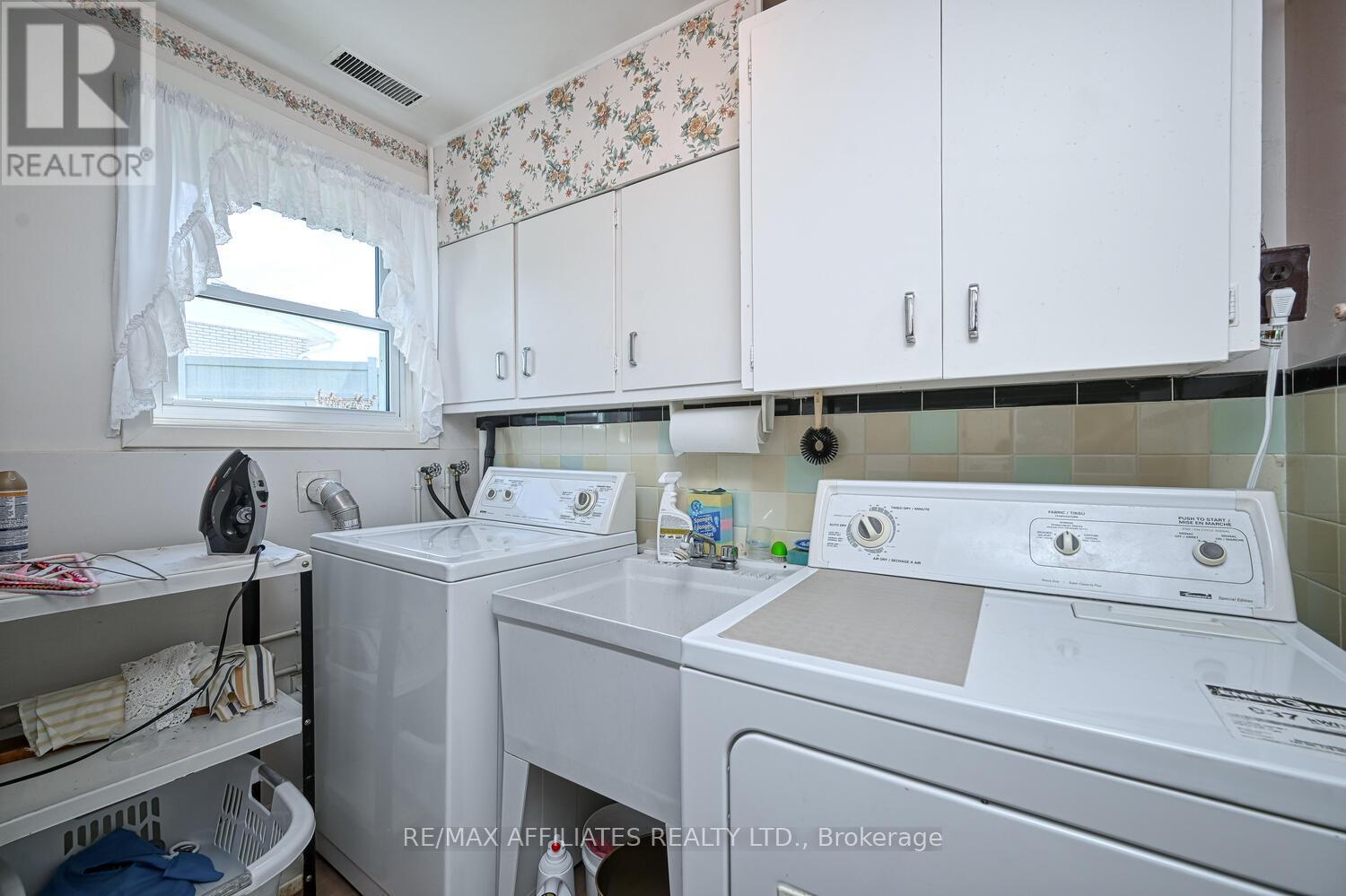 5 Ross Street W, Smiths Falls, Ontario  K7A 4L4 - Photo 34 - X12266553