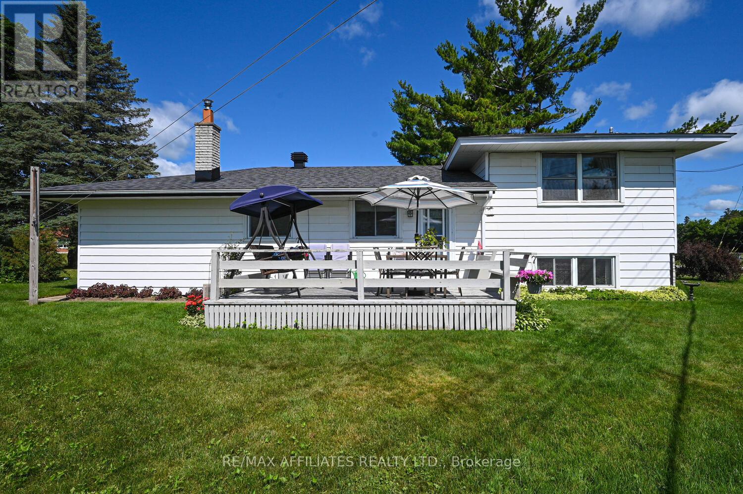 5 Ross Street W, Smiths Falls, Ontario  K7A 4L4 - Photo 38 - X12266553