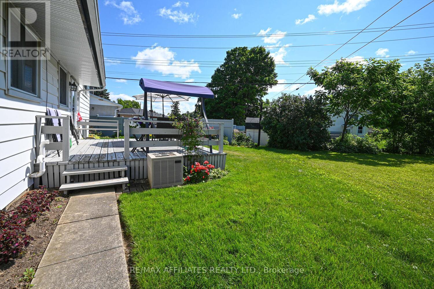 5 Ross Street W, Smiths Falls, Ontario  K7A 4L4 - Photo 41 - X12266553