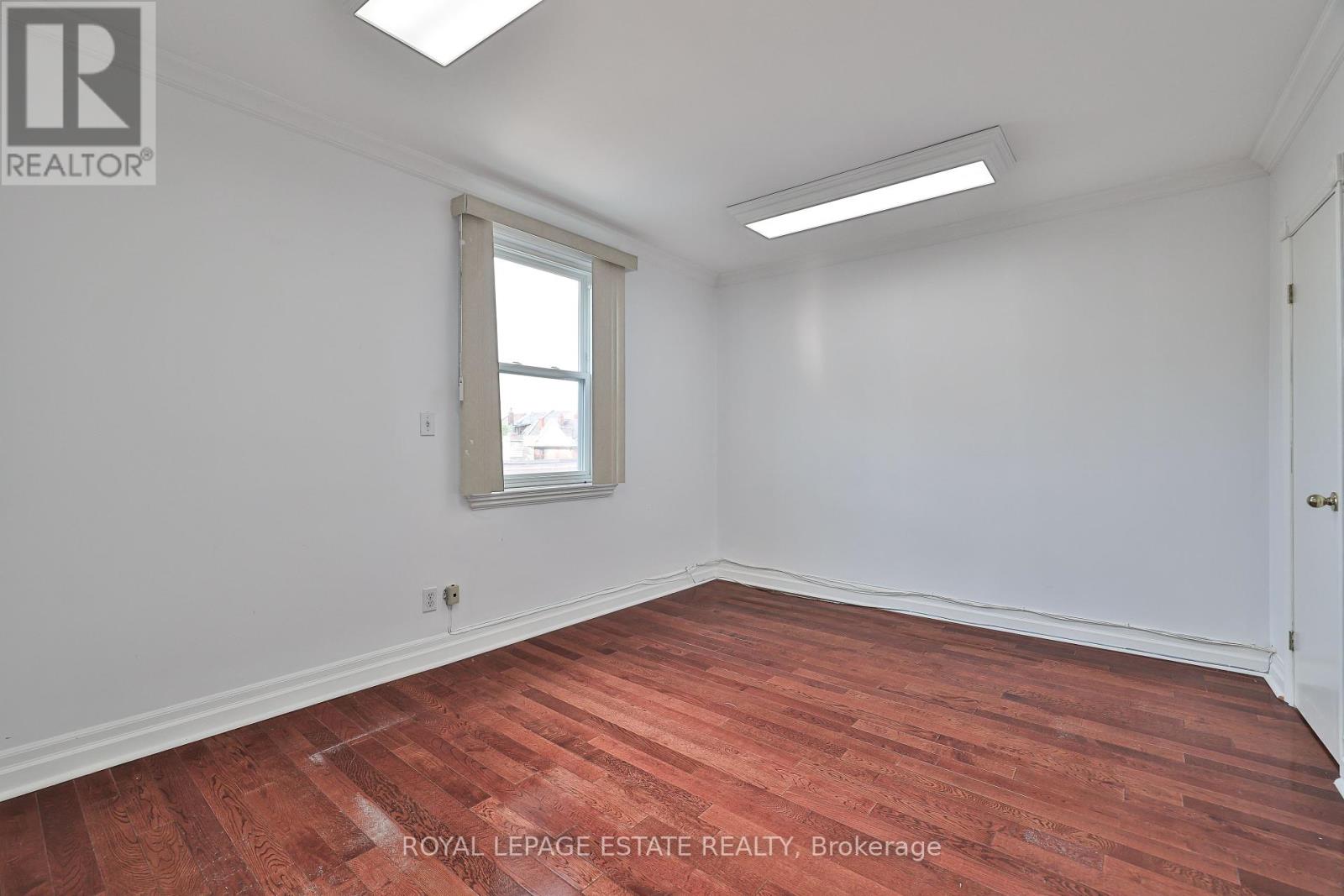1279 Weston Road, Toronto, Ontario  M6M 4R2 - Photo 12 - W12266511