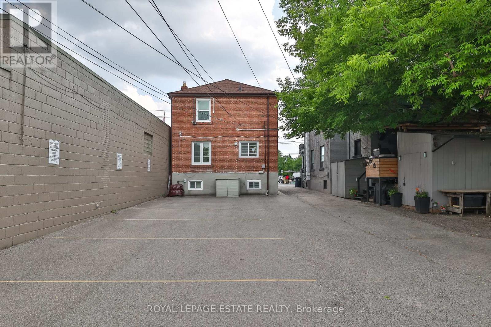 1279 Weston Road, Toronto, Ontario  M6M 4R2 - Photo 29 - W12266511