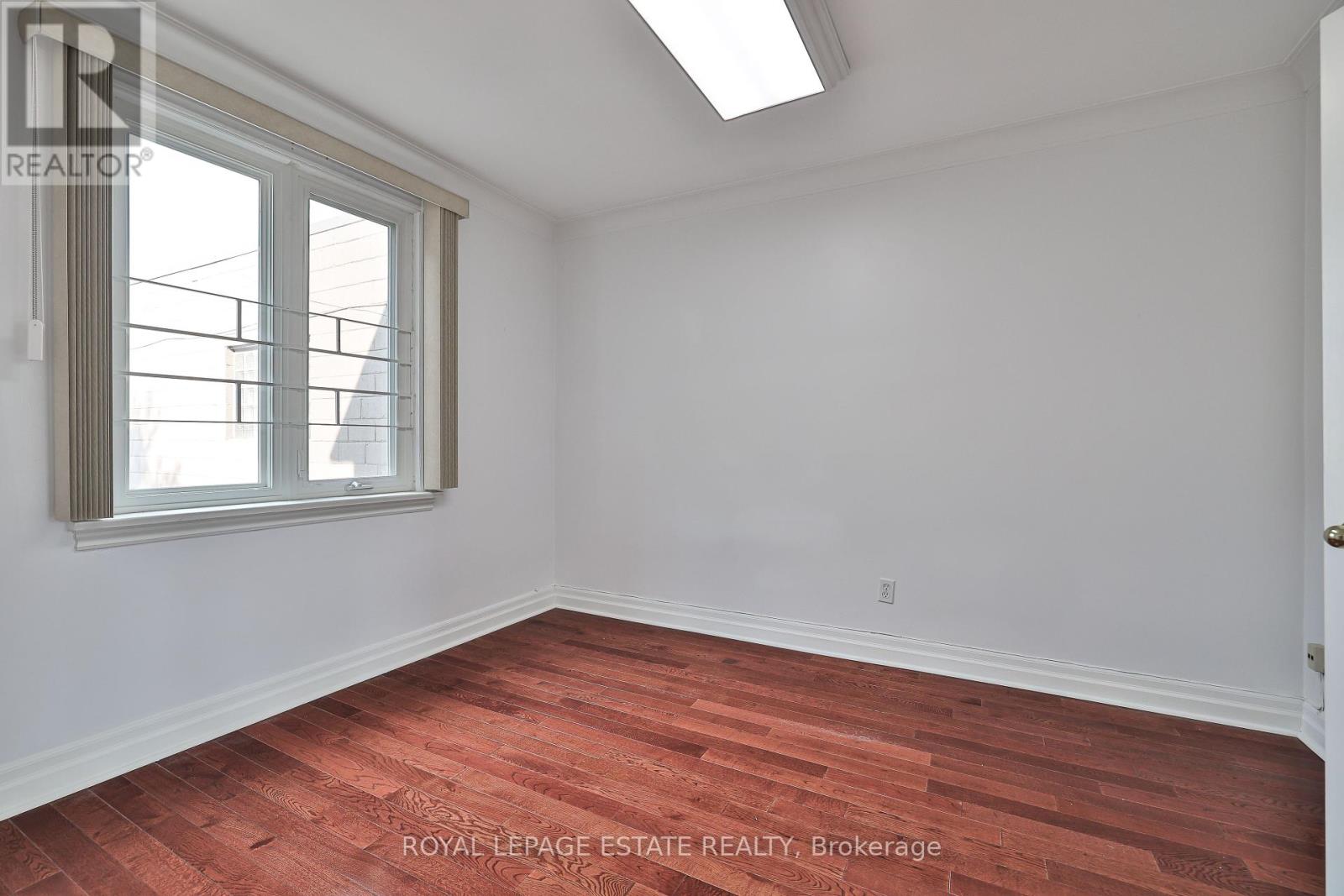 1279 Weston Road, Toronto, Ontario  M6M 4R2 - Photo 7 - W12266511