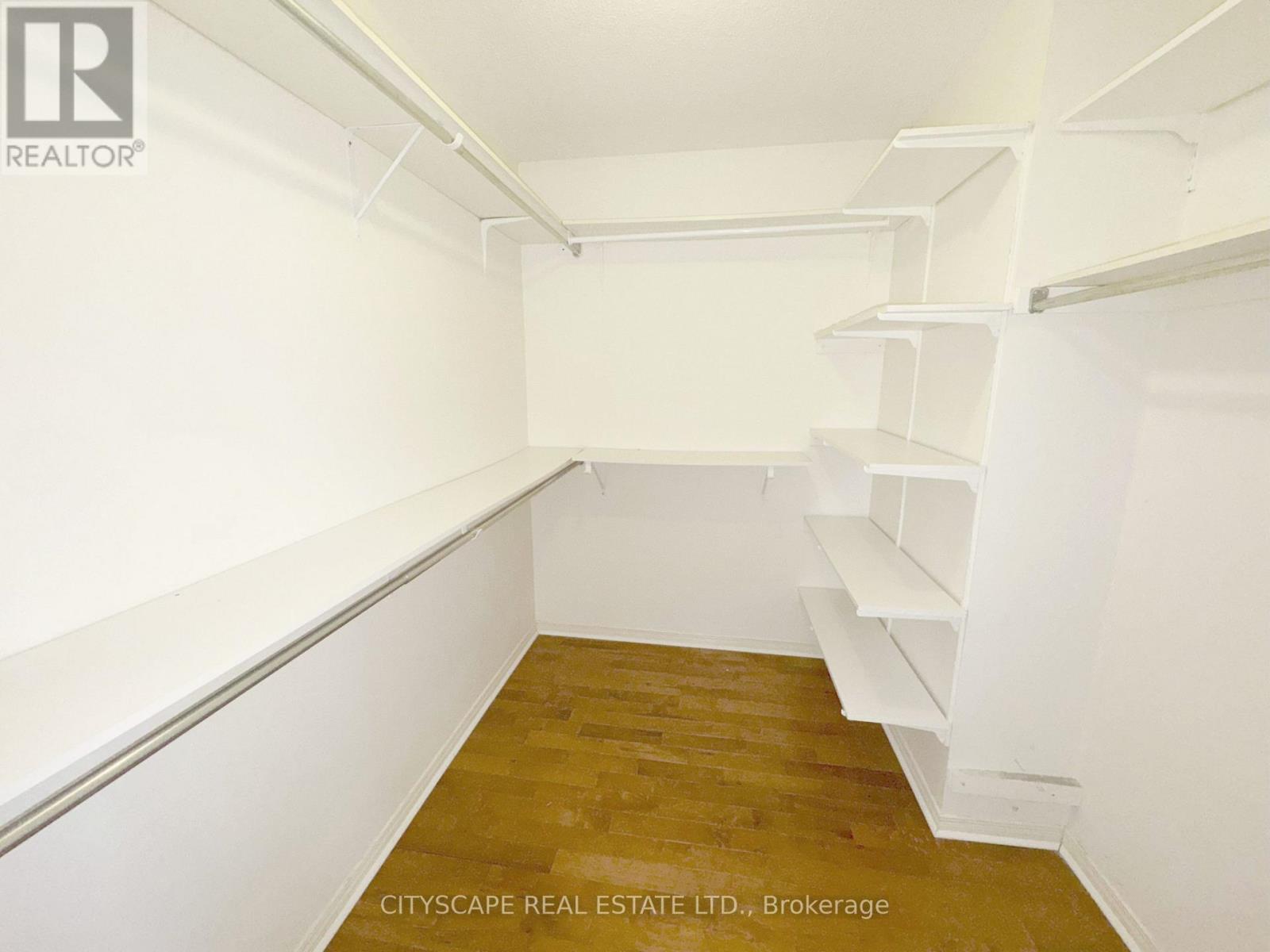 3310 Crimson King Circle, Mississauga, Ontario  L5W 8M8 - Photo 23 - W12266539