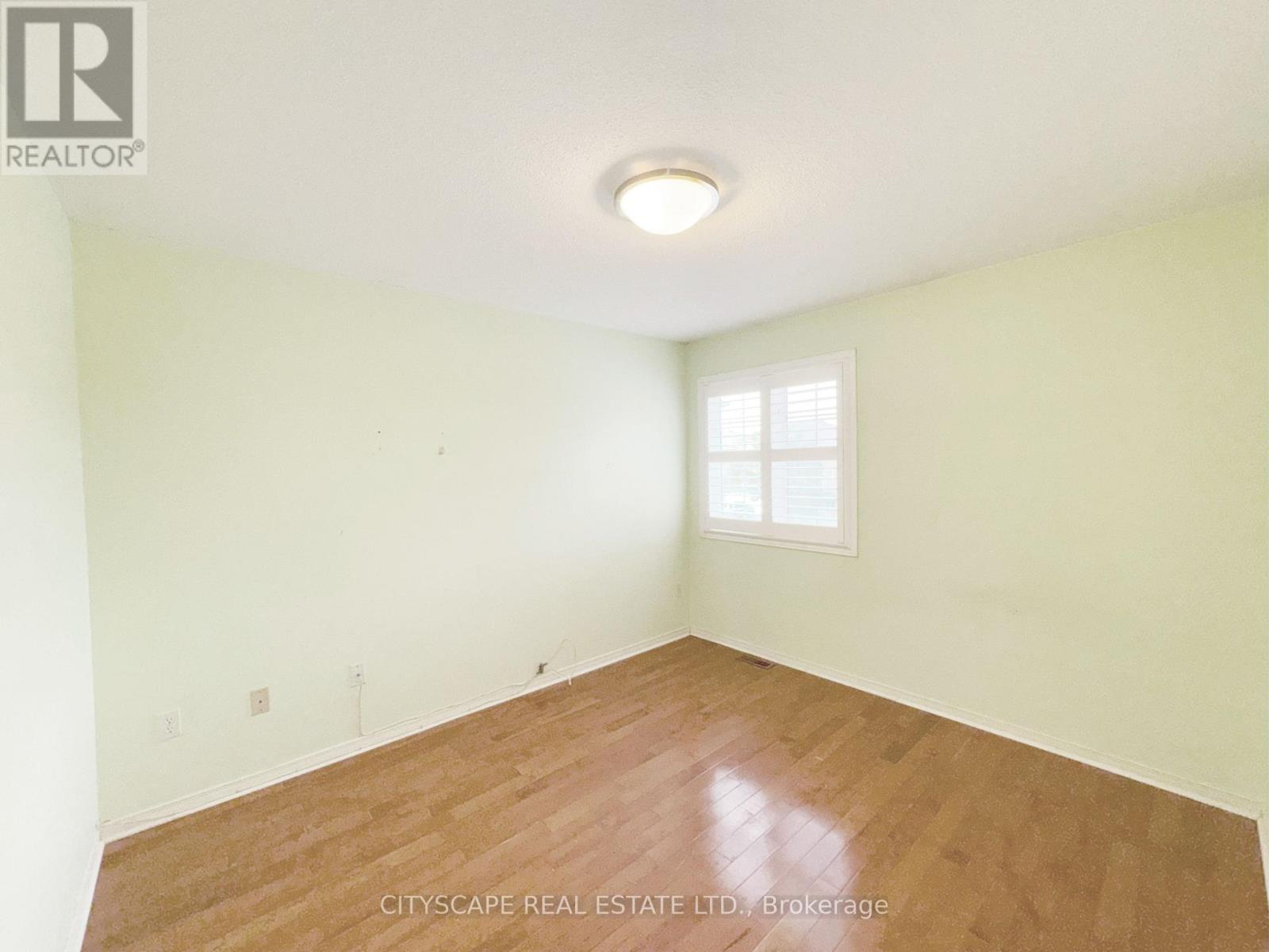 3310 Crimson King Circle, Mississauga, Ontario  L5W 8M8 - Photo 26 - W12266539