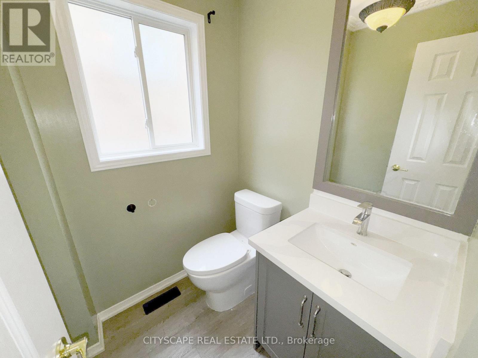 3310 Crimson King Circle, Mississauga, Ontario  L5W 8M8 - Photo 42 - W12266539
