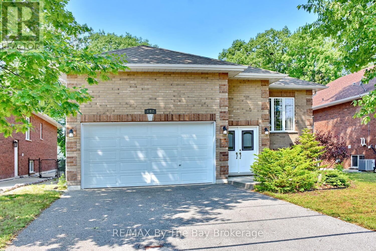 Property at 142 SUNNIDALE ROAD S image 1