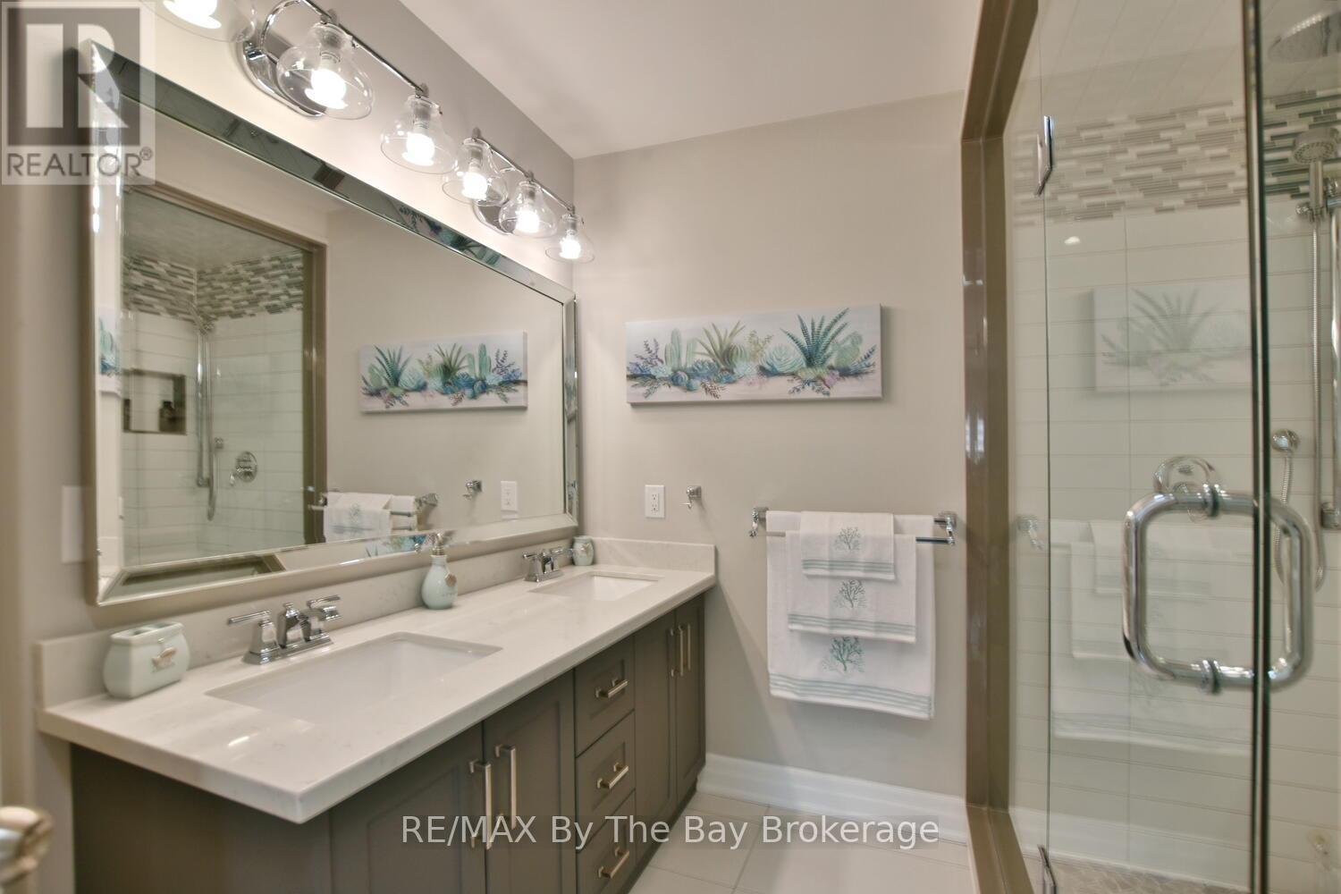 121 45th Street N, Wasaga Beach, Ontario  L9Z 1Z4 - Photo 8 - S12266577