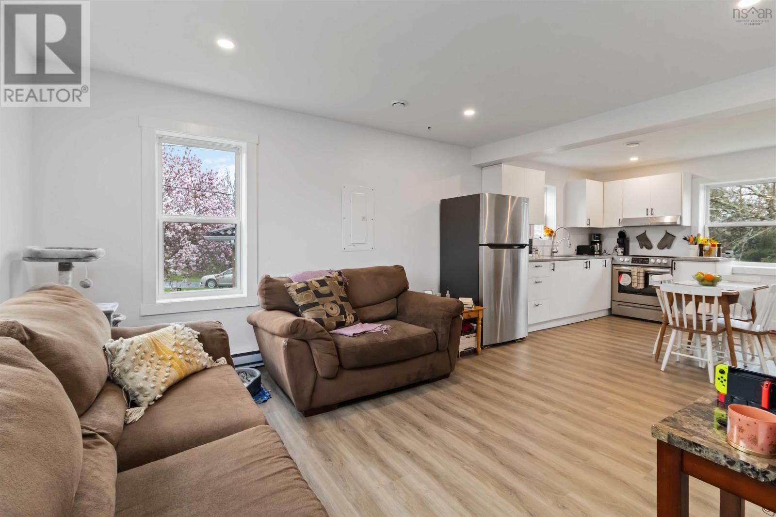 80/82 First Street, Middle Sackville, Nova Scotia  B4E 1T1 - Photo 3 - 202511853