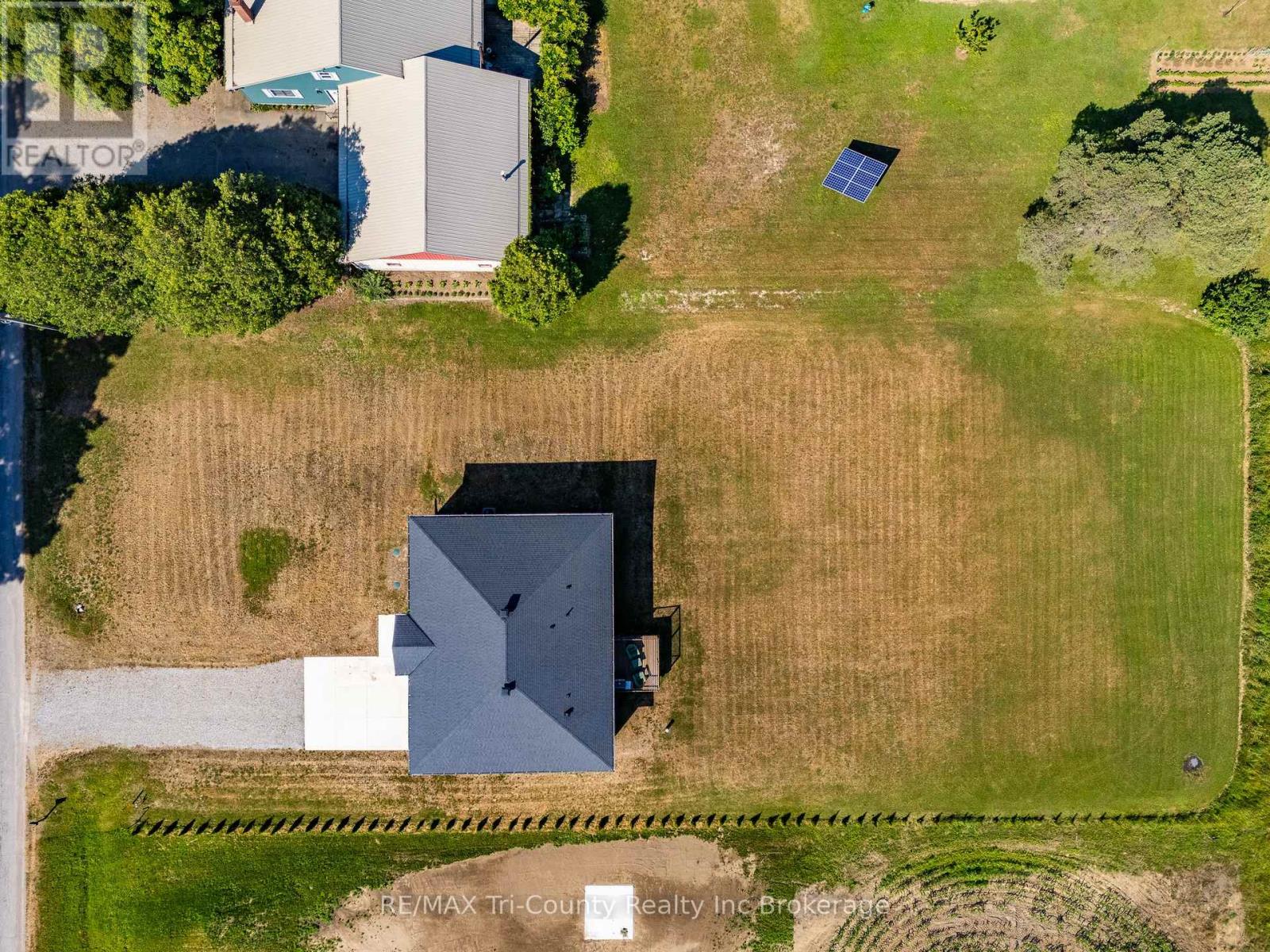 377 10th Concession Road, Norfolk, Ontario  N0J 1G0 - Photo 36 - X12257808