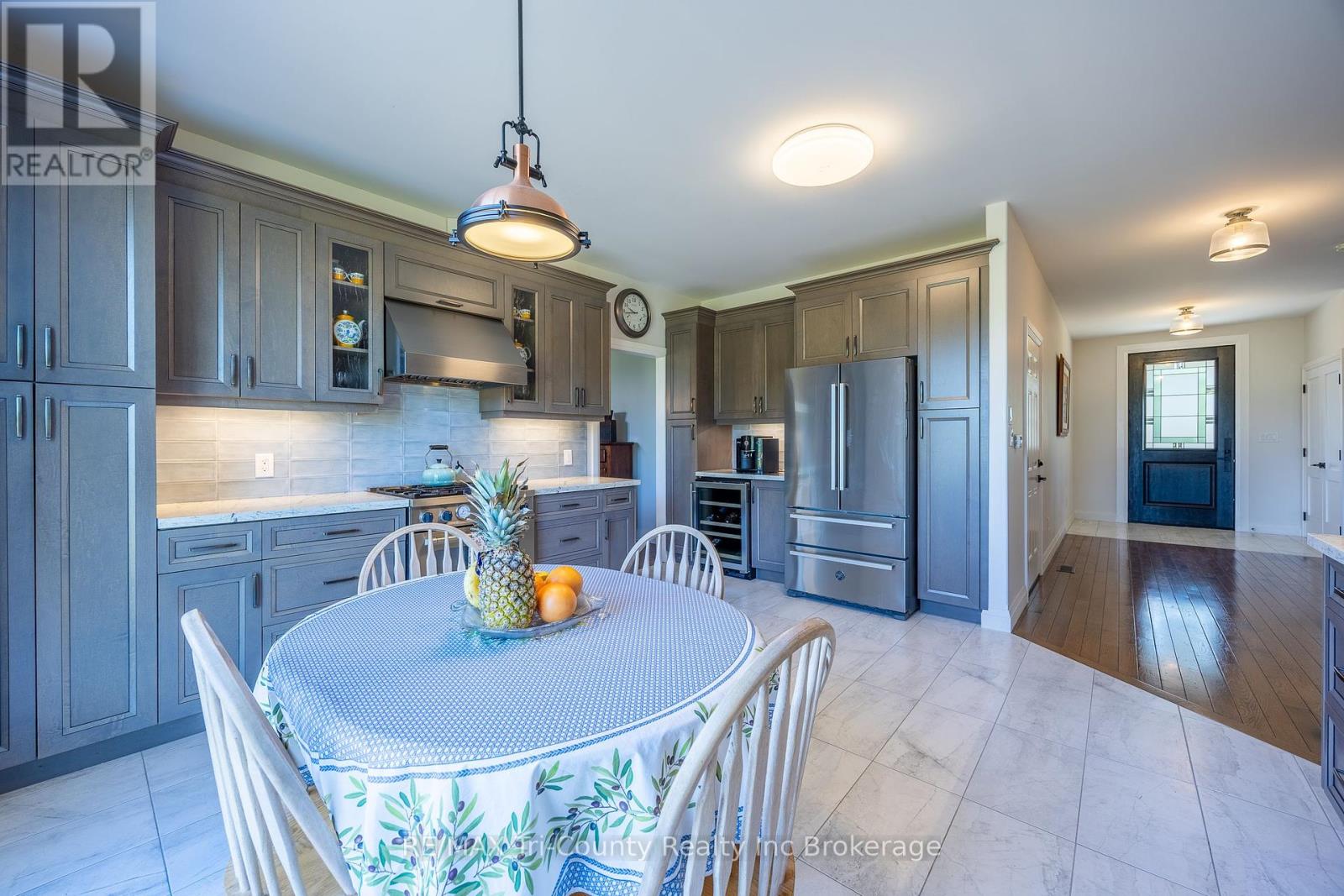 377 10th Concession Road, Norfolk, Ontario  N0J 1G0 - Photo 13 - X12257808
