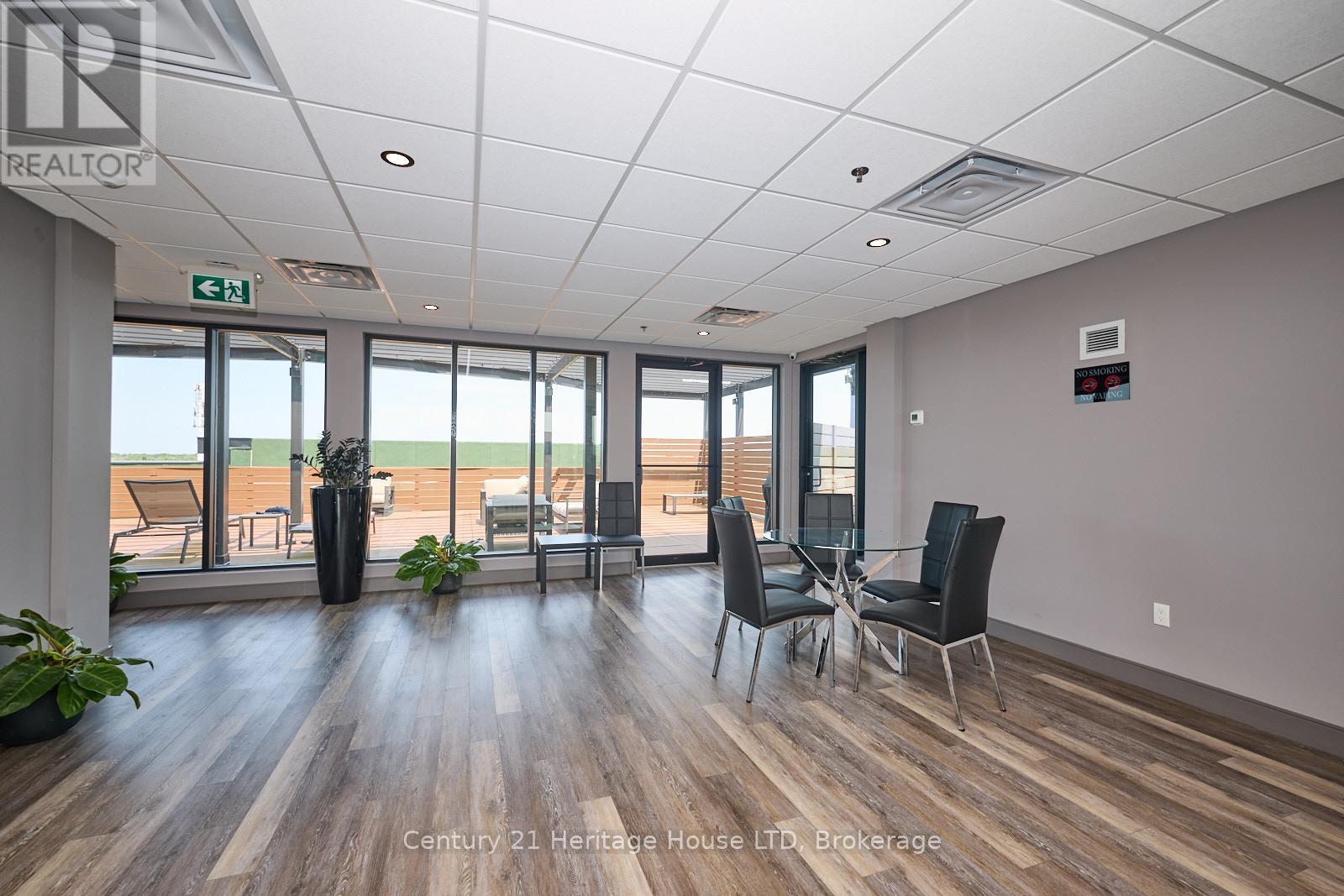 304 - 300g Fourth Avenue, St. Catharines, Ontario  L2S 0E6 - Photo 23 - X12266588