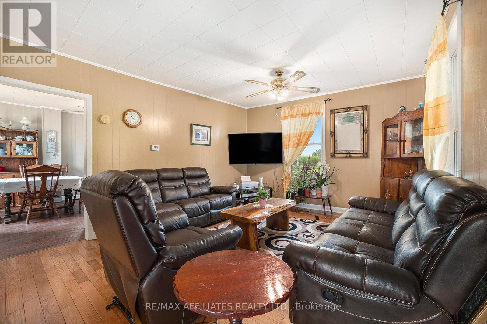 3075 County Road, Merrickville-Wolford, Ontario  K0G 1N0 - Photo 4 - X12266584