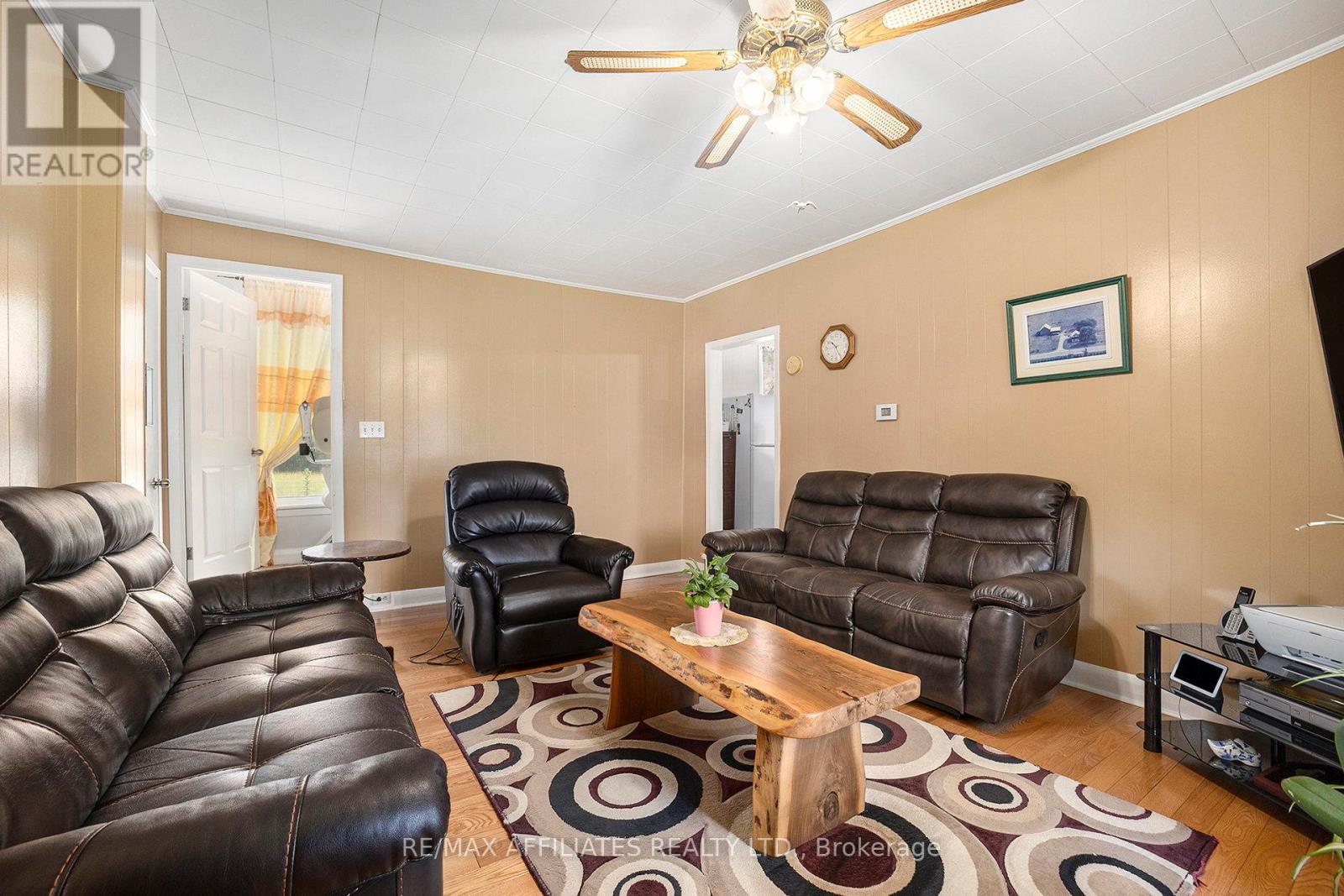 3075 County Road, Merrickville-Wolford, Ontario  K0G 1N0 - Photo 7 - X12266585