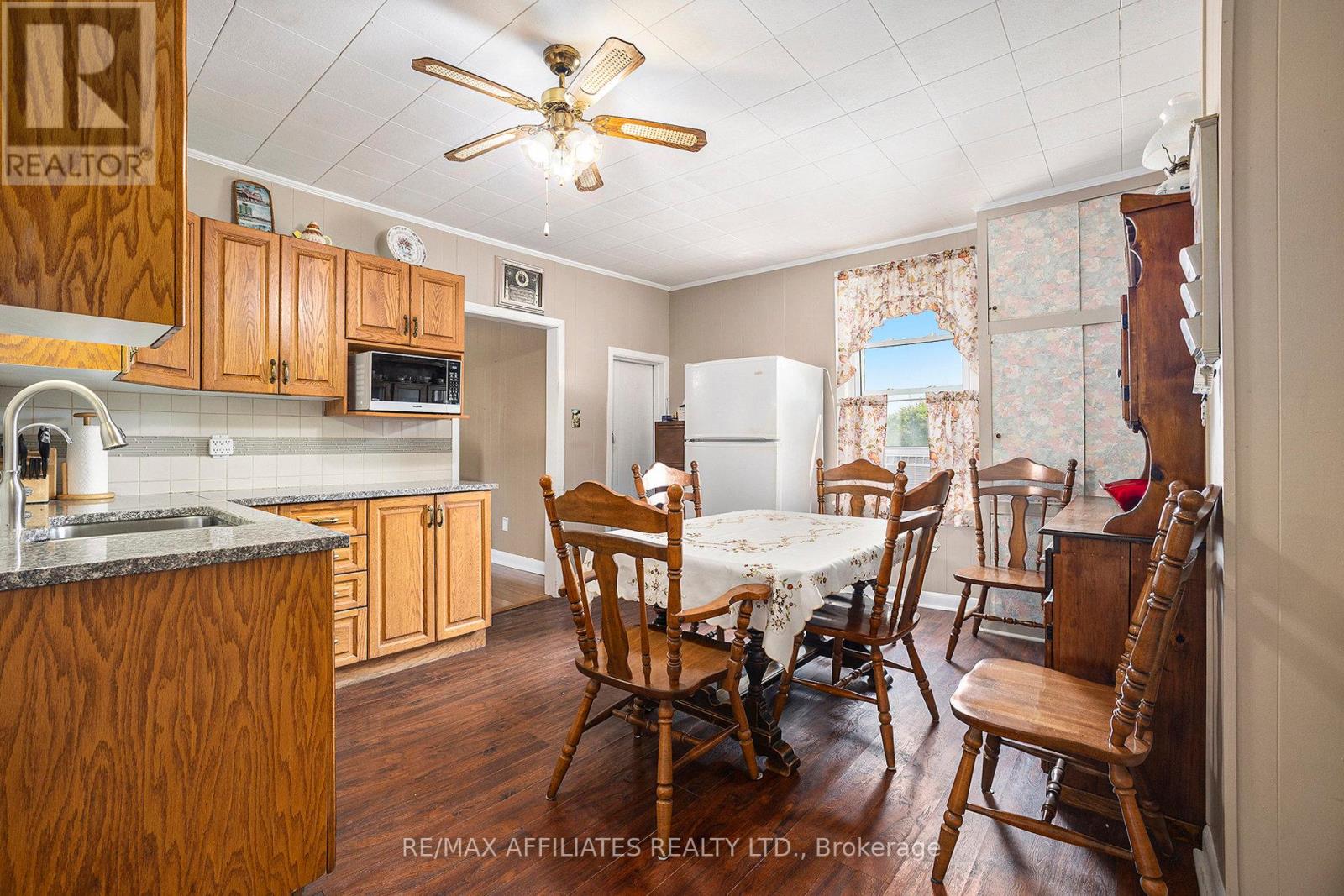 3075 County Road, Merrickville-Wolford, Ontario  K0G 1N0 - Photo 9 - X12266585