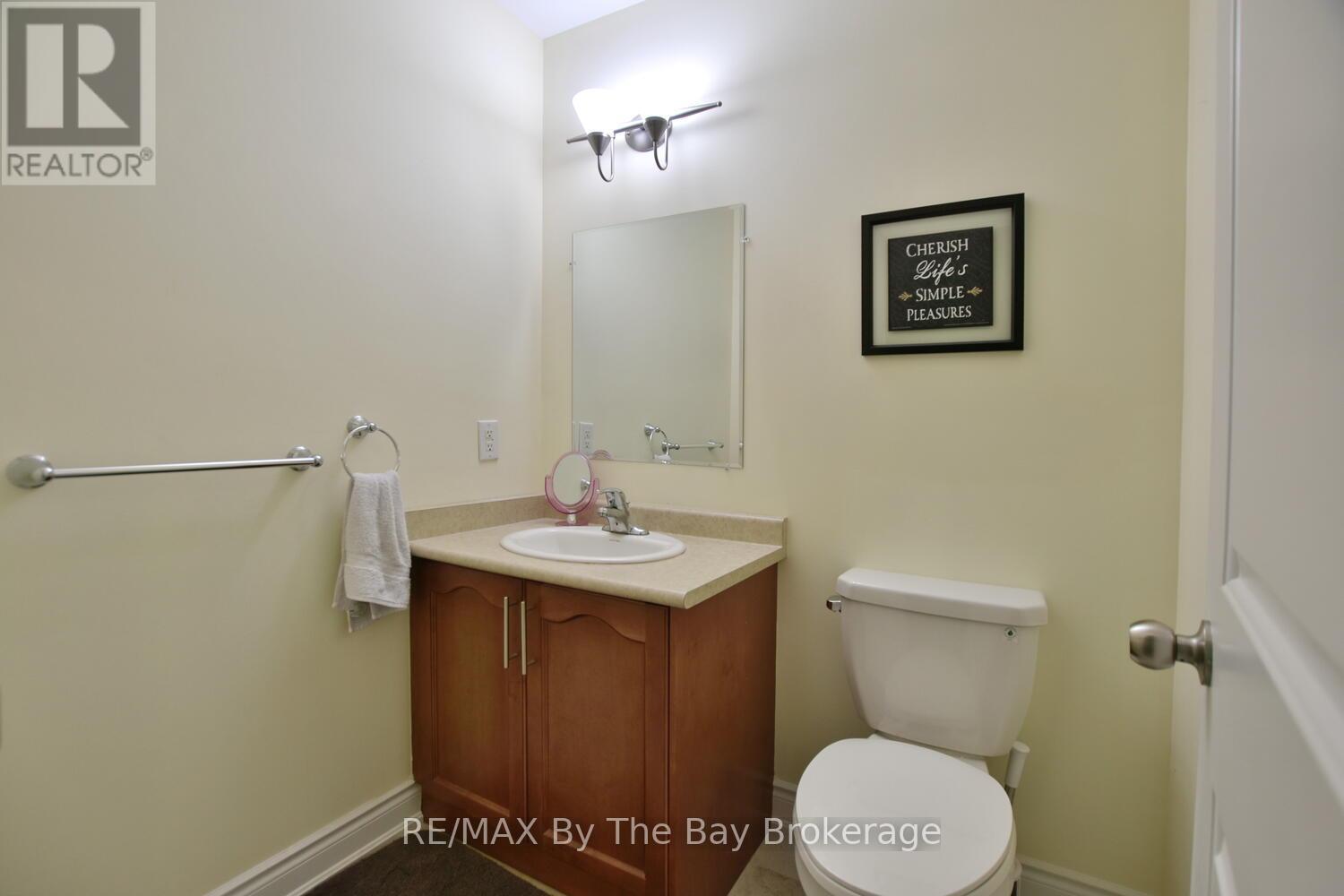 142 Sunnidale Road S, Wasaga Beach, Ontario  L9Z 2S8 - Photo 26 - S12266576