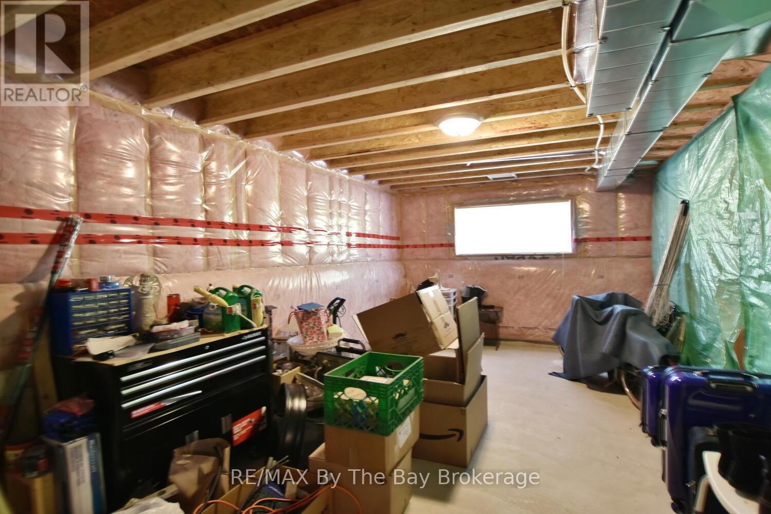 142 Sunnidale Road S, Wasaga Beach, Ontario  L9Z 2S8 - Photo 25 - S12266576